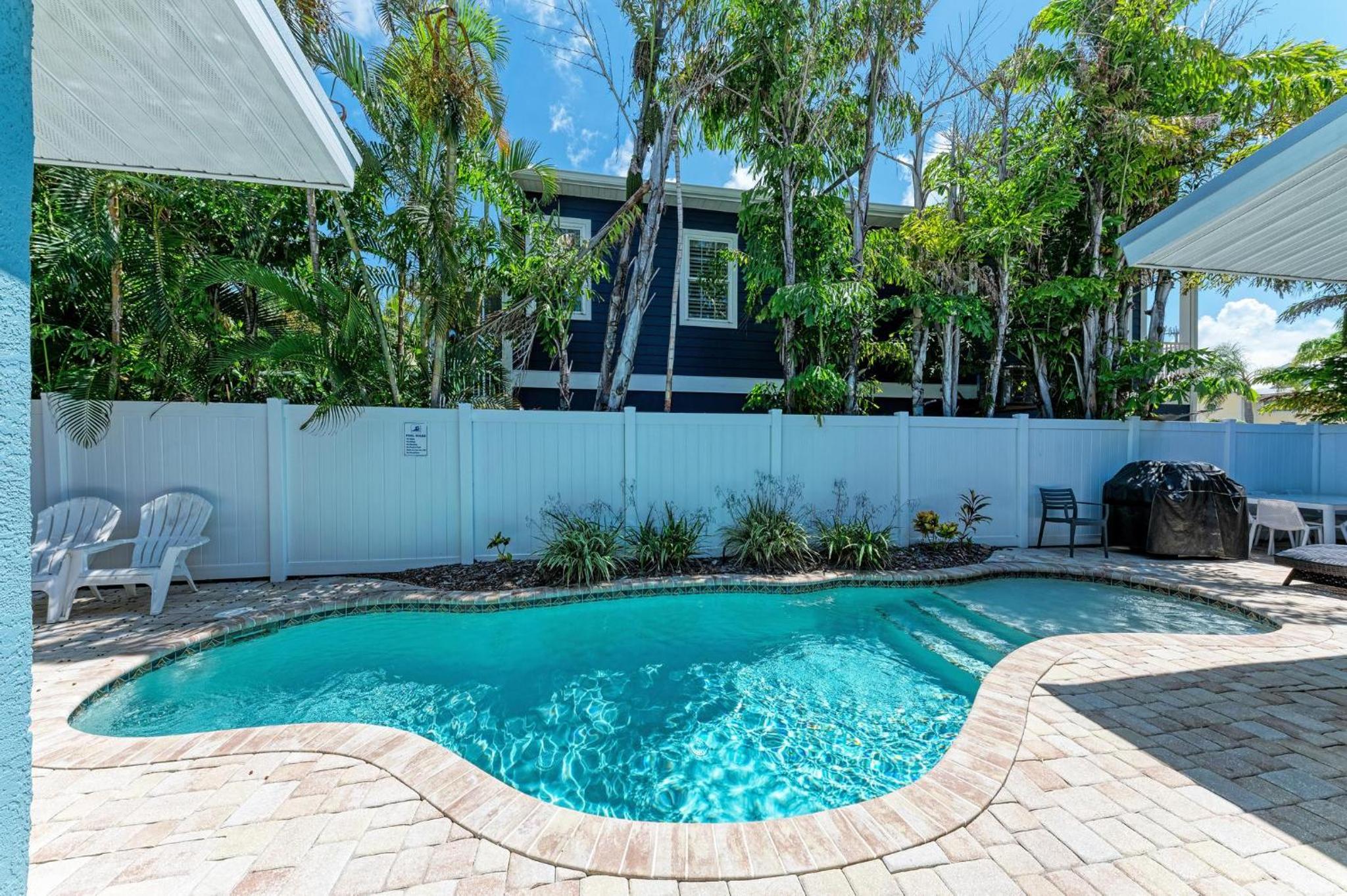 Anna Maria Island Blue Bella Bliss - Private Heated Pool view 4