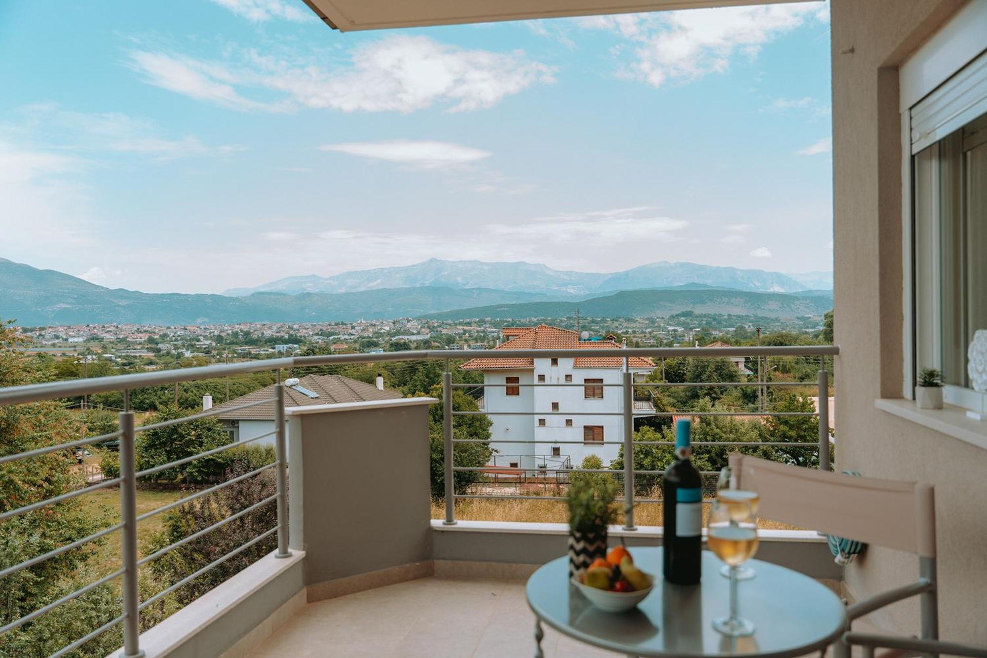 Itia Apartments