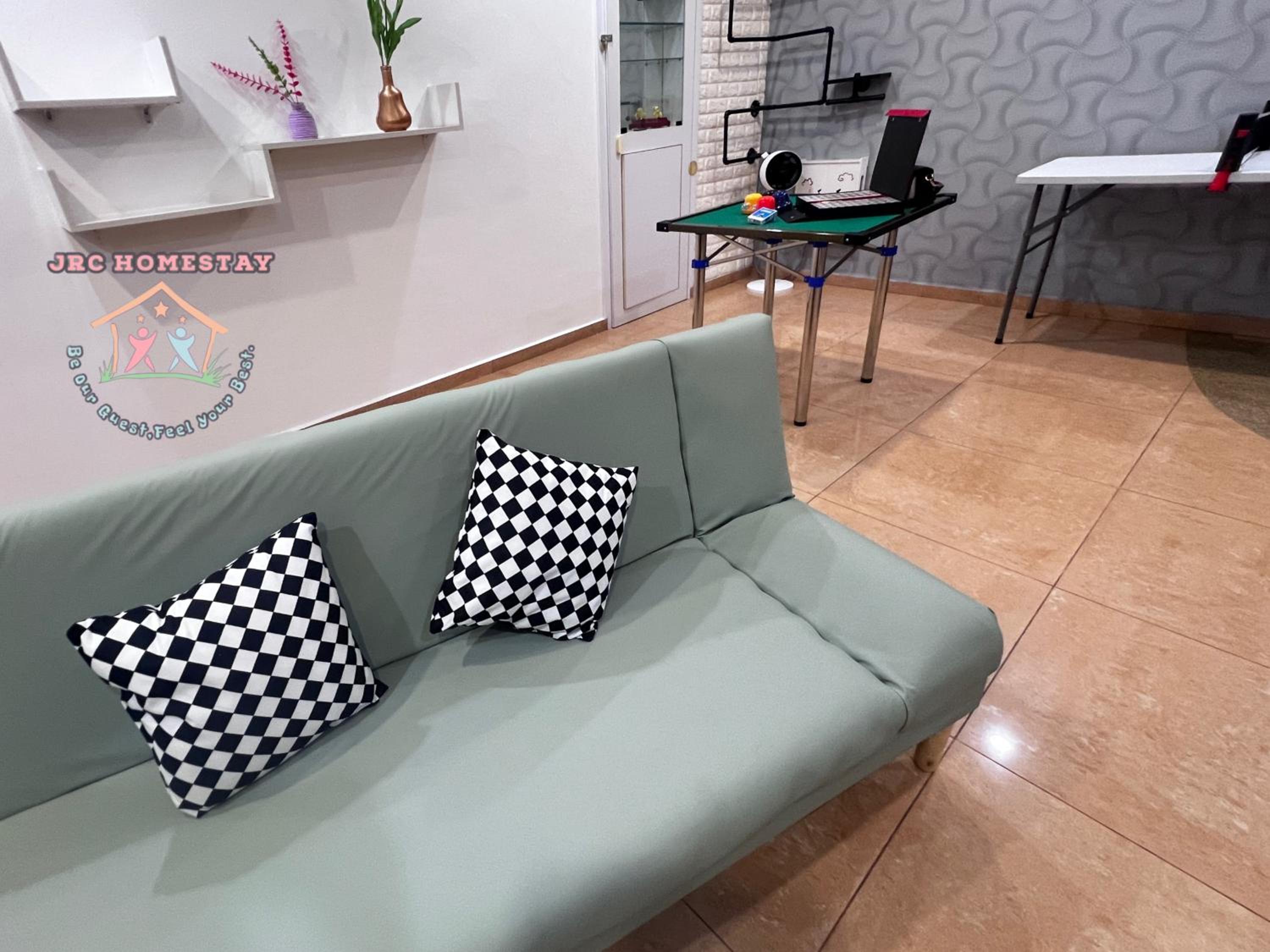 JRC Homestay-S3514 Setia Indah