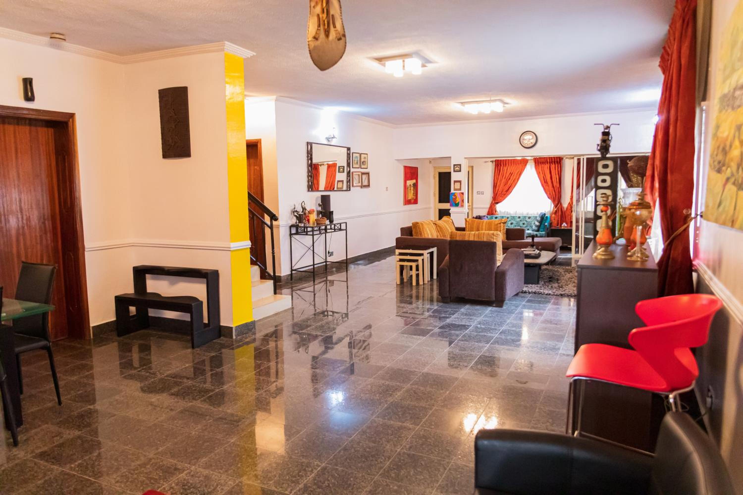 lounge