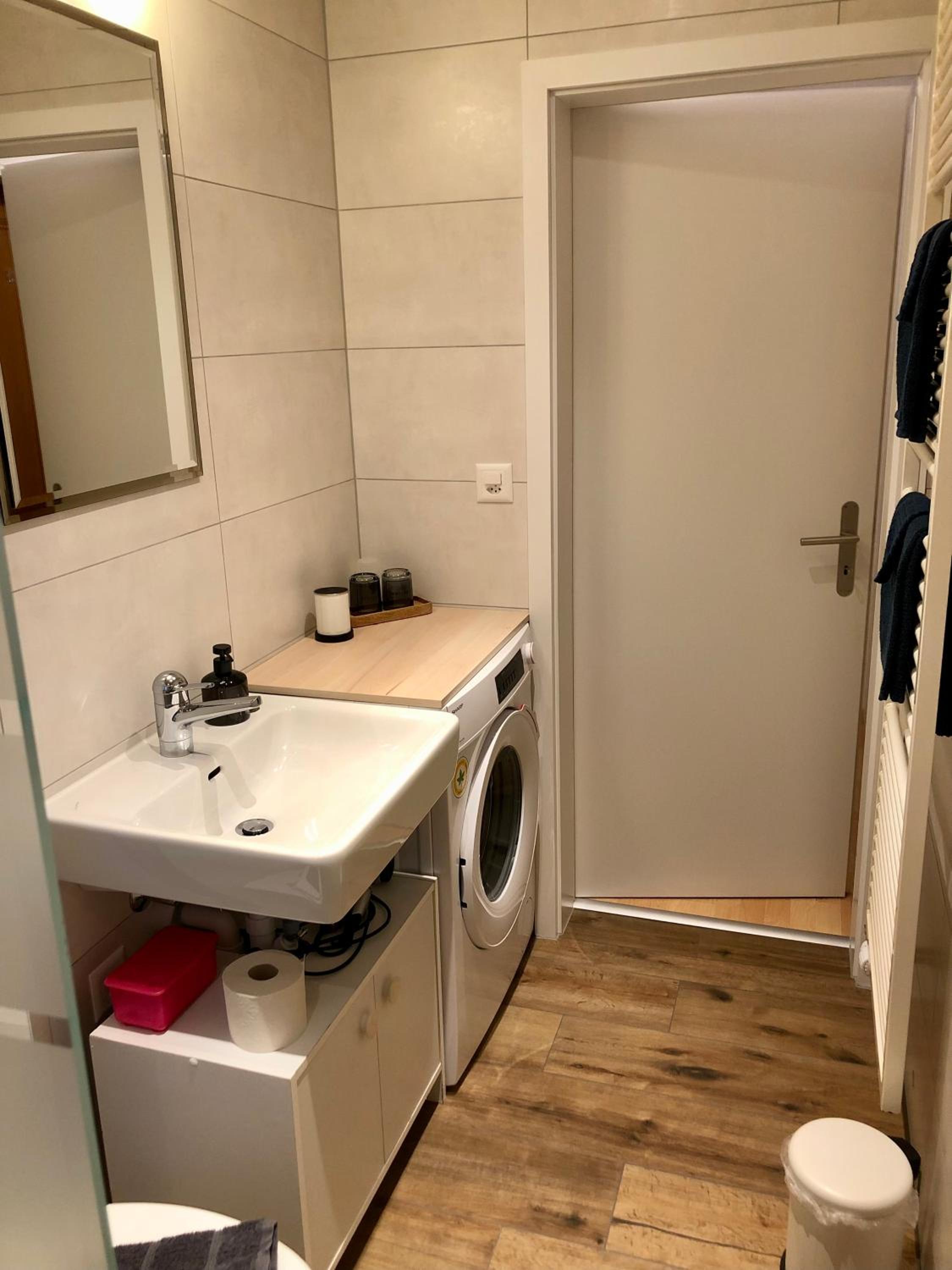 Grosse Ferienwohnung ideal für Gruppen, nähe Thun und Interlaken