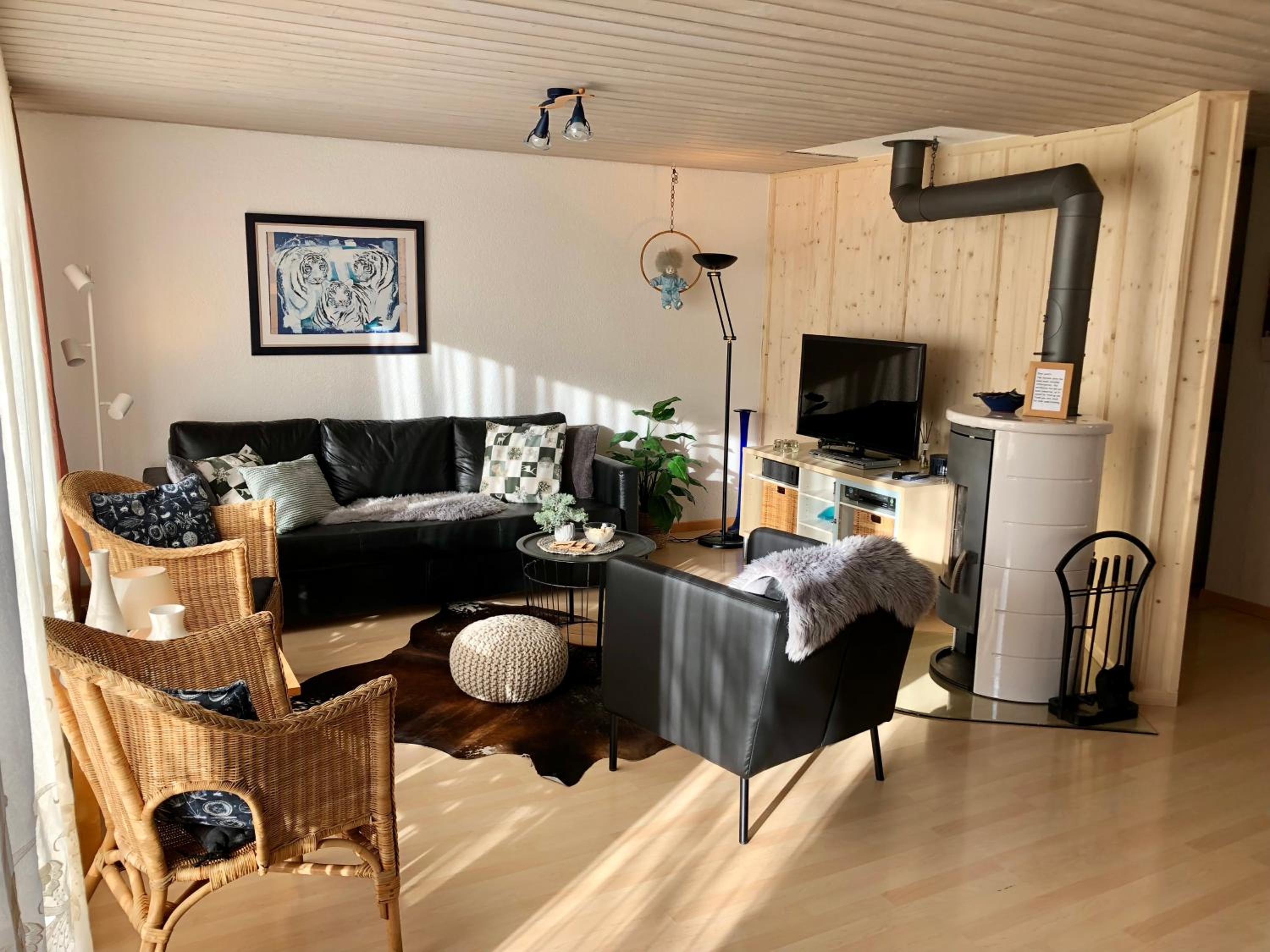 Grosse Ferienwohnung ideal für Gruppen, nähe Thun und Interlaken