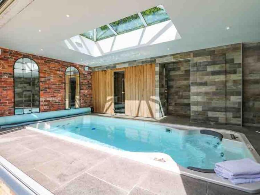 The Chapel - A Hidden Gem with Private Pool & Bar view 2