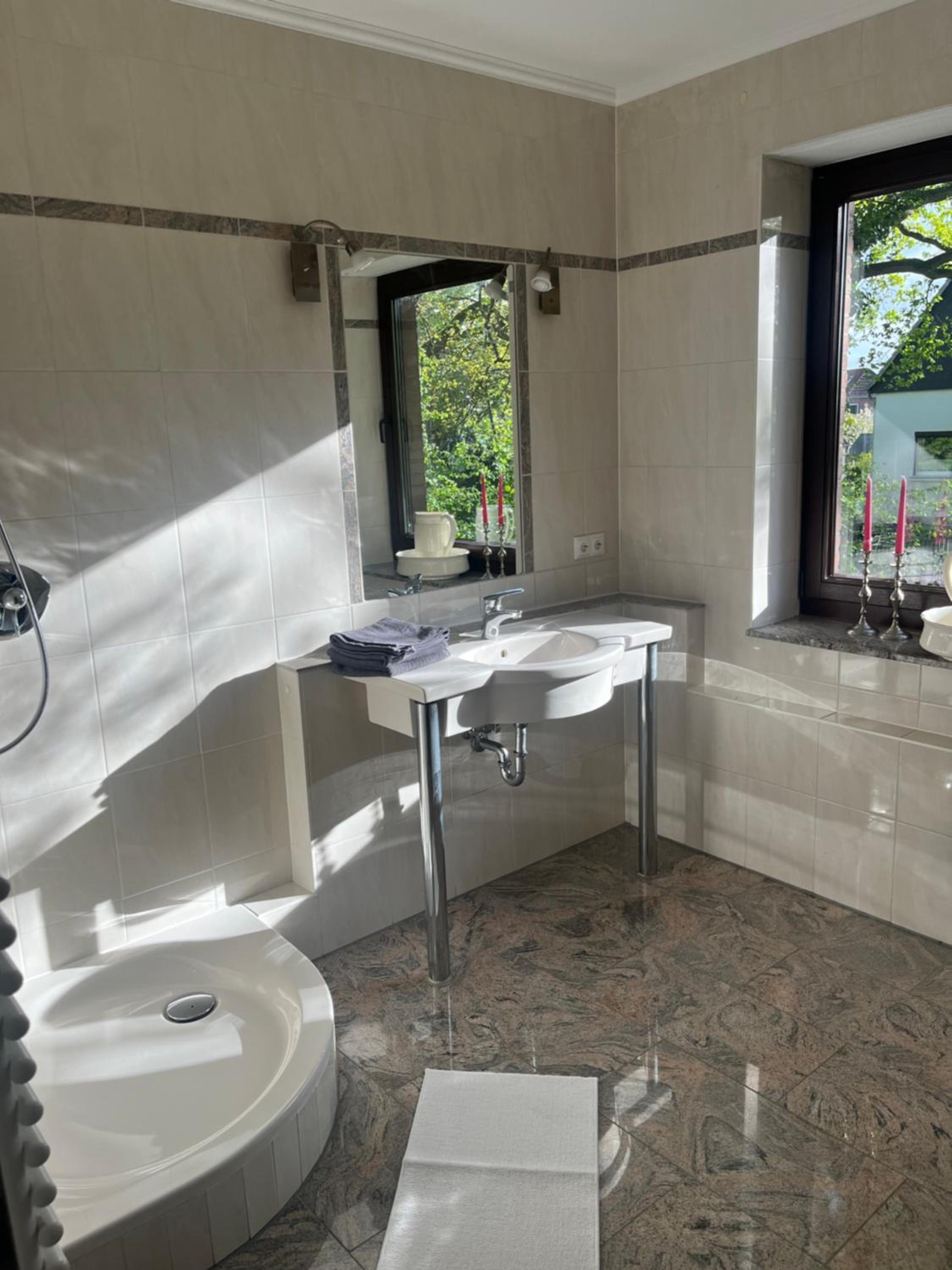 Außergewöhnliches Haus in ruhiger zentraler Lage