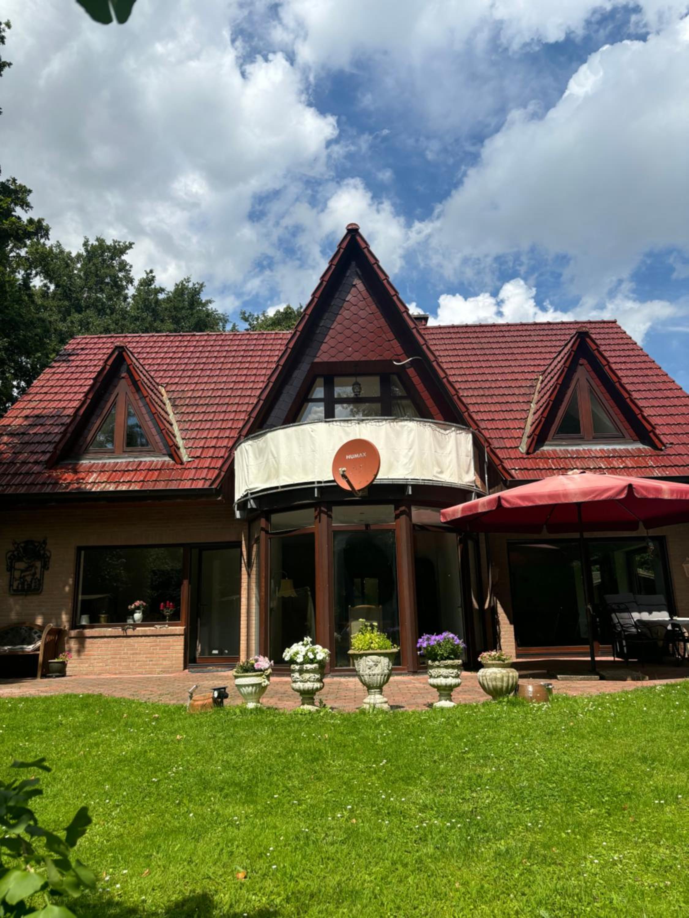 Außergewöhnliches Haus in ruhiger zentraler Lage