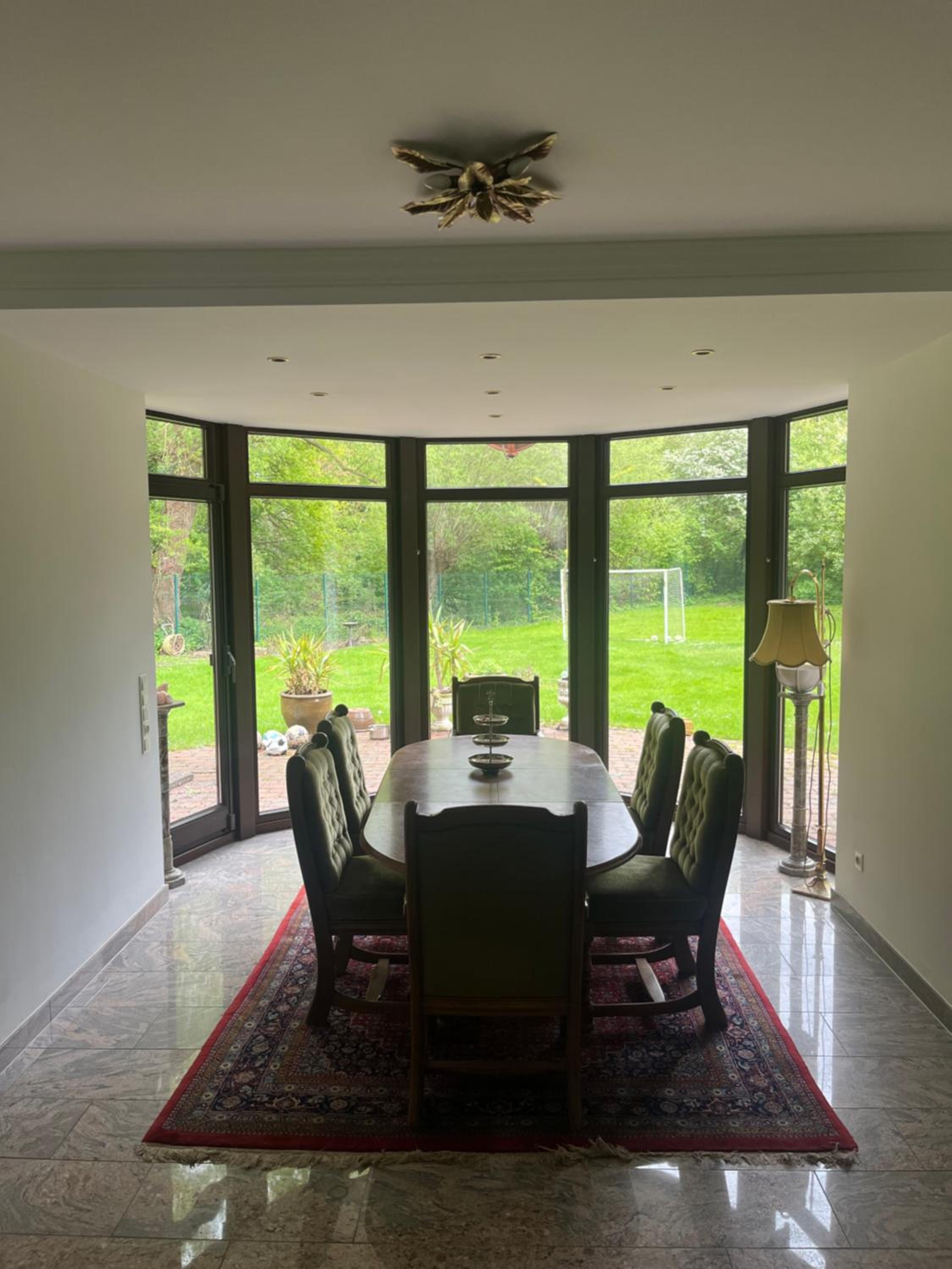 Außergewöhnliches Haus in ruhiger zentraler Lage