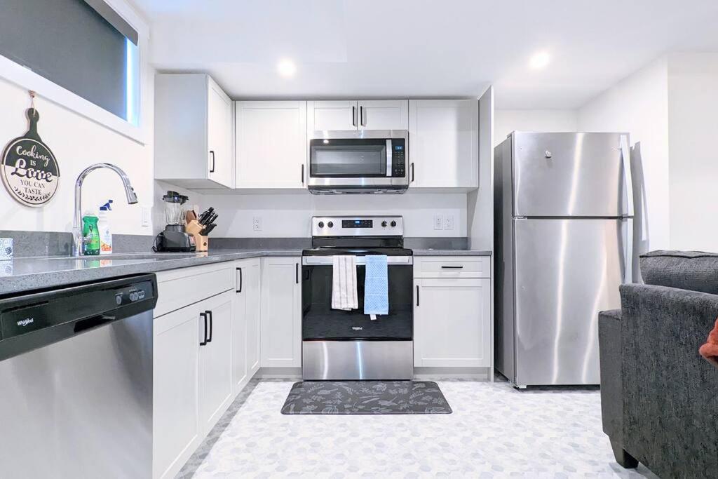 The Bronco - Cozy 2 Bedroom Suite in Brighton