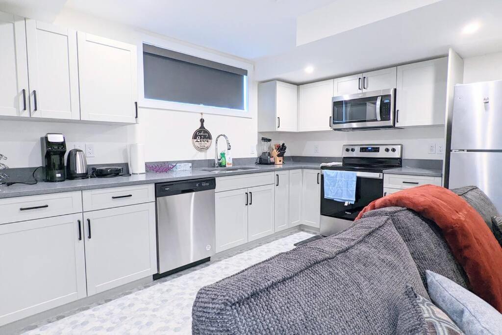 The Bronco - Cozy 2 Bedroom Suite in Brighton