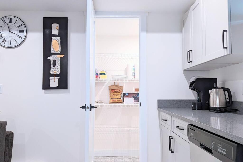 The Bronco - Cozy 2 Bedroom Suite in Brighton