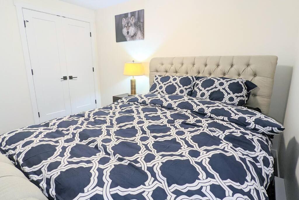 The Bronco - Cozy 2 Bedroom Suite in Brighton