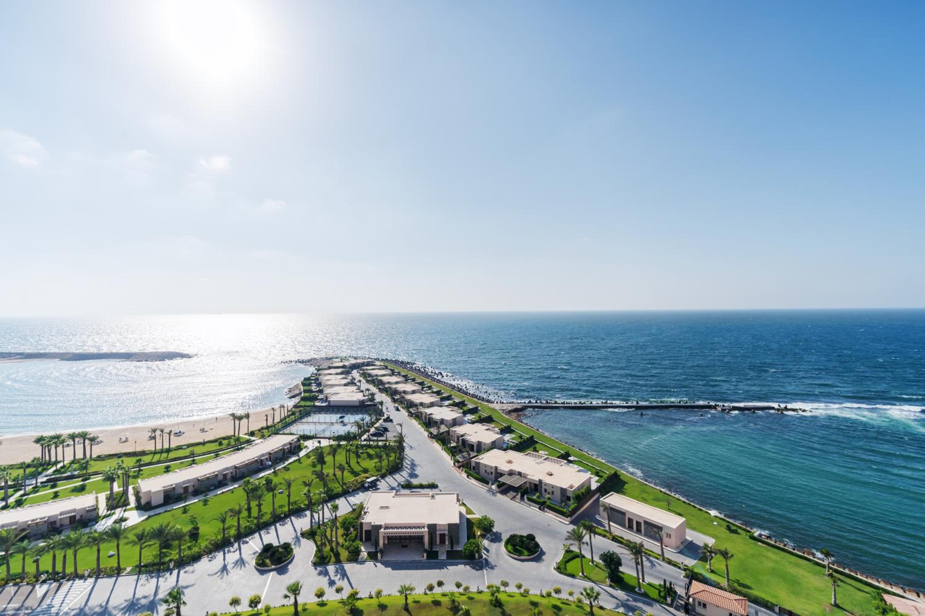 Nabeel Homes - Penthouse Duplex with Rooftop view 5