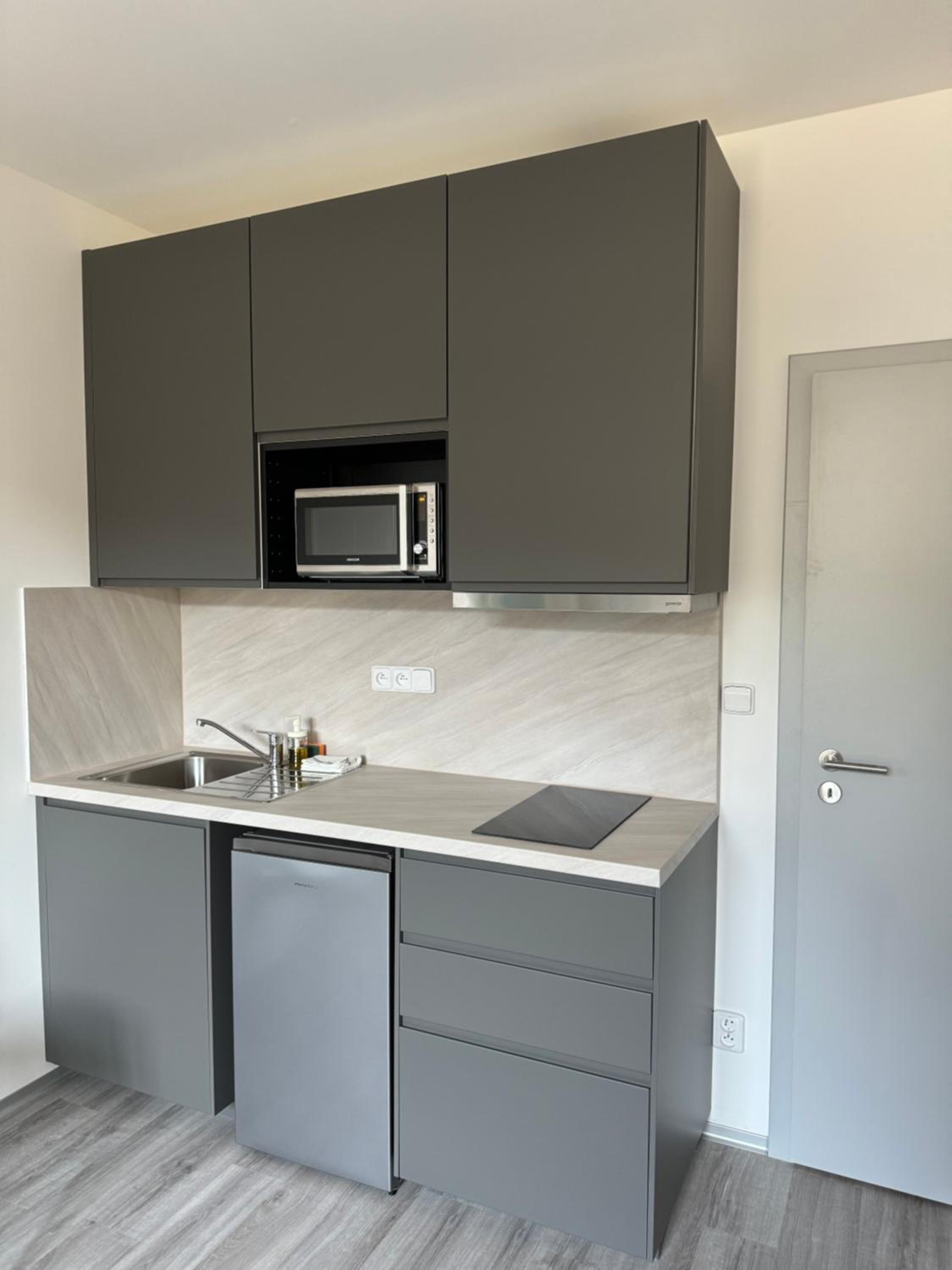4U centre apartments