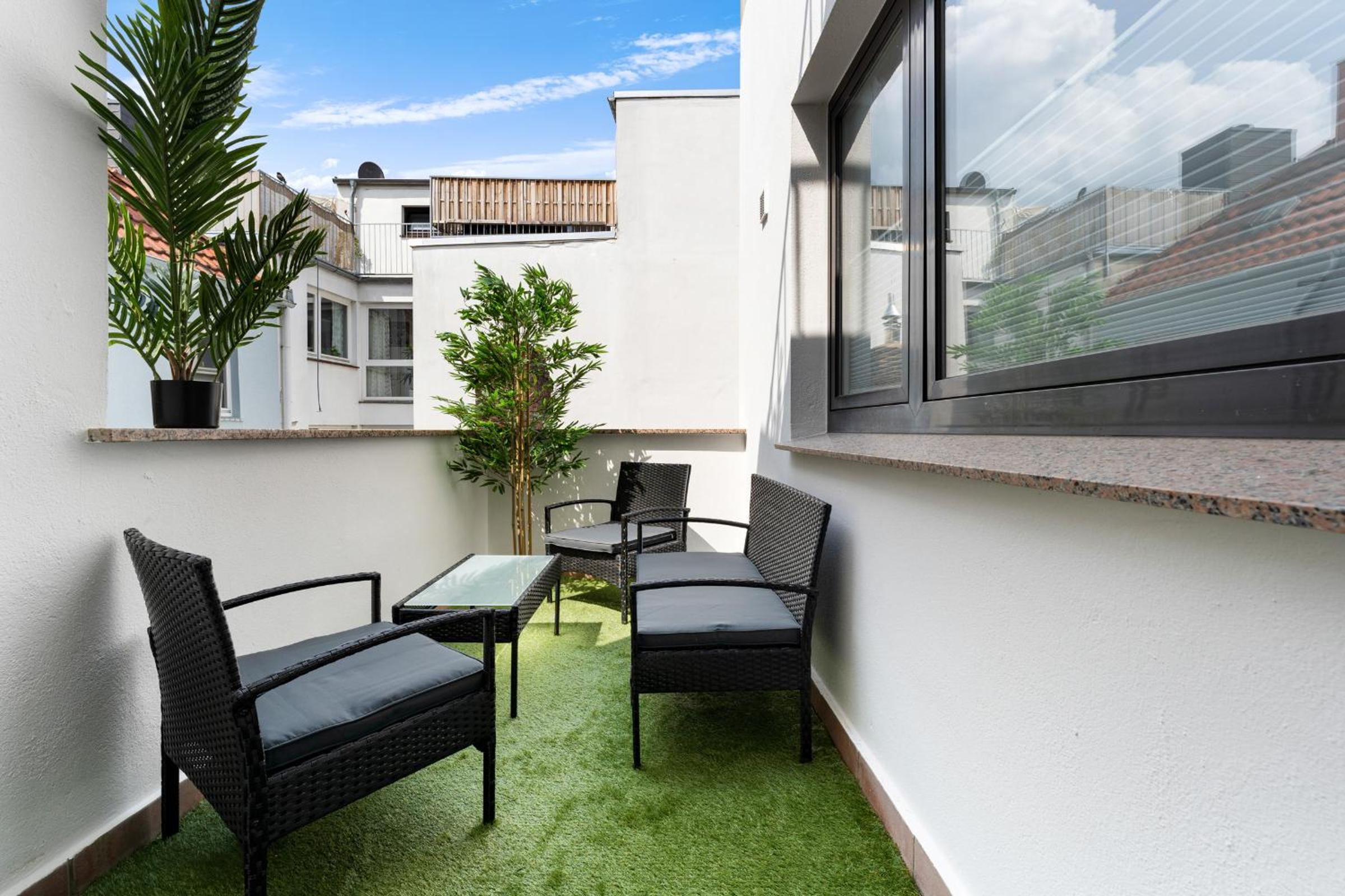 balance & terrace