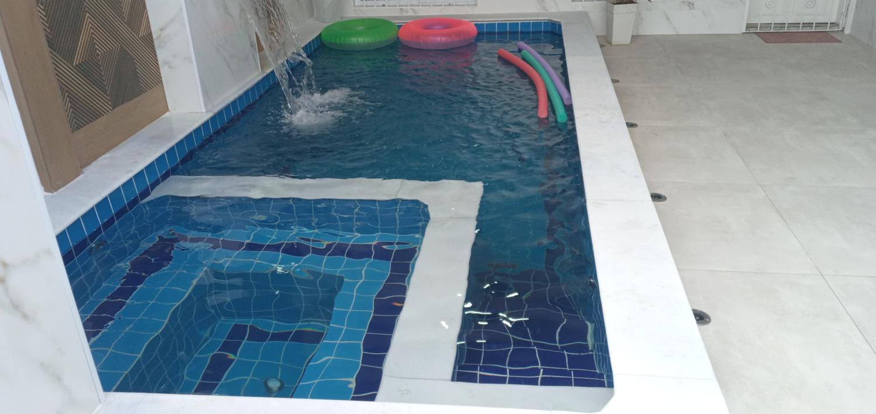 DISPONÍVEL CARNAVAL, NATAL E REVEILLON 2026 - Lindíssima Casa com 3 Suítes Próximo à Praia