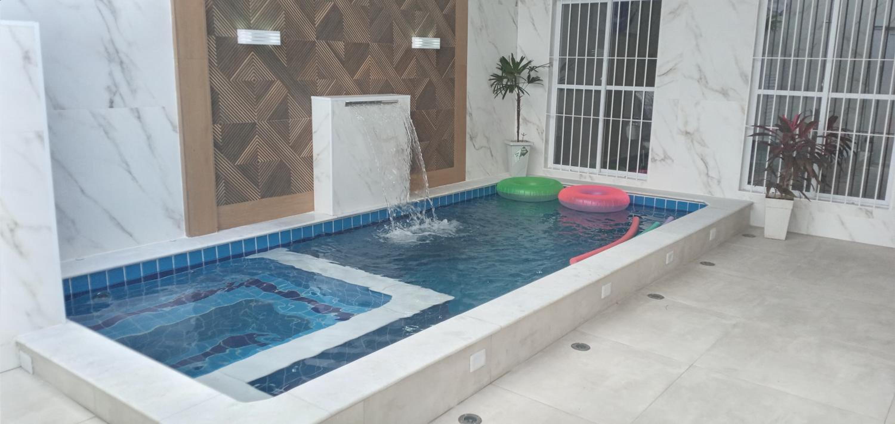 DISPONÍVEL CARNAVAL, NATAL E REVEILLON 2026 - Lindíssima Casa com 3 Suítes Próximo à Praia