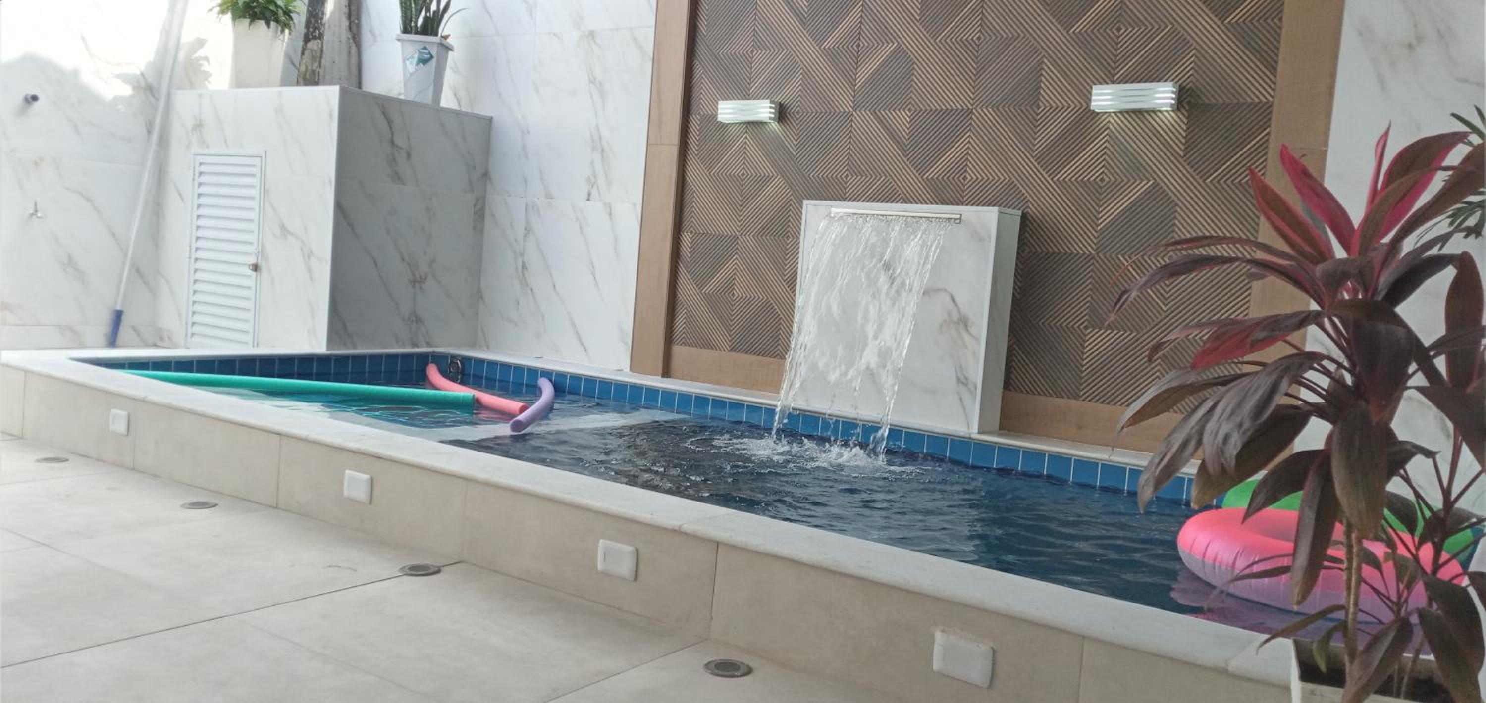DISPONÍVEL CARNAVAL, NATAL E REVEILLON 2026 - Lindíssima Casa com 3 Suítes Próximo à Praia