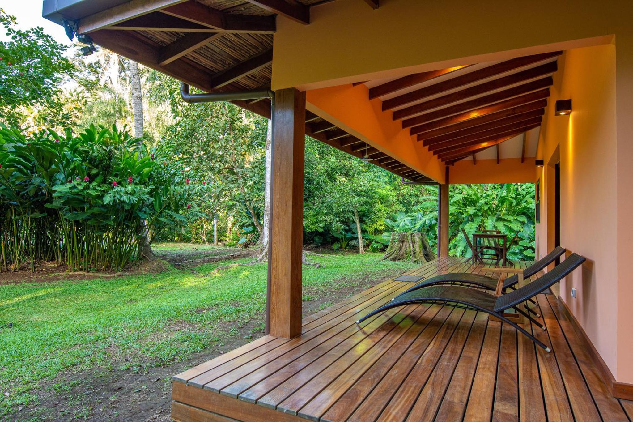 Miagoa Beachfront Villa Perfect for Families