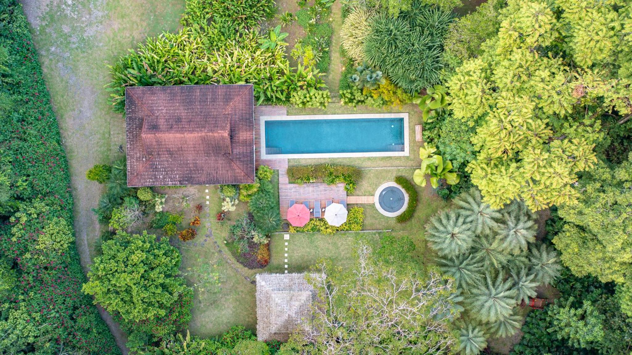 Miagoa Beachfront Villa Perfect for Families