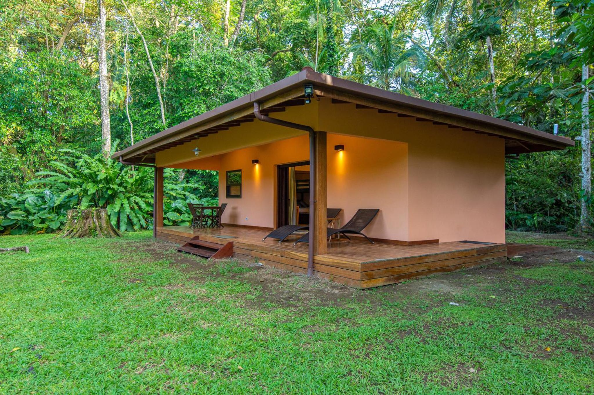 Miagoa Beachfront Villa Perfect for Families