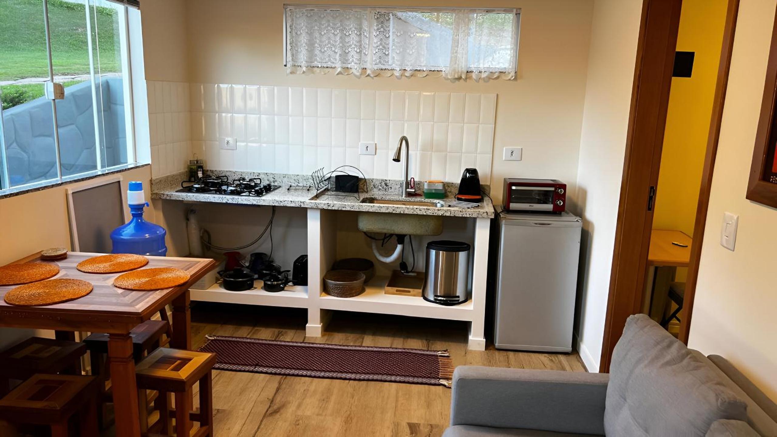 Casa com Conforto, Tranquilidade em Meio à Natureza