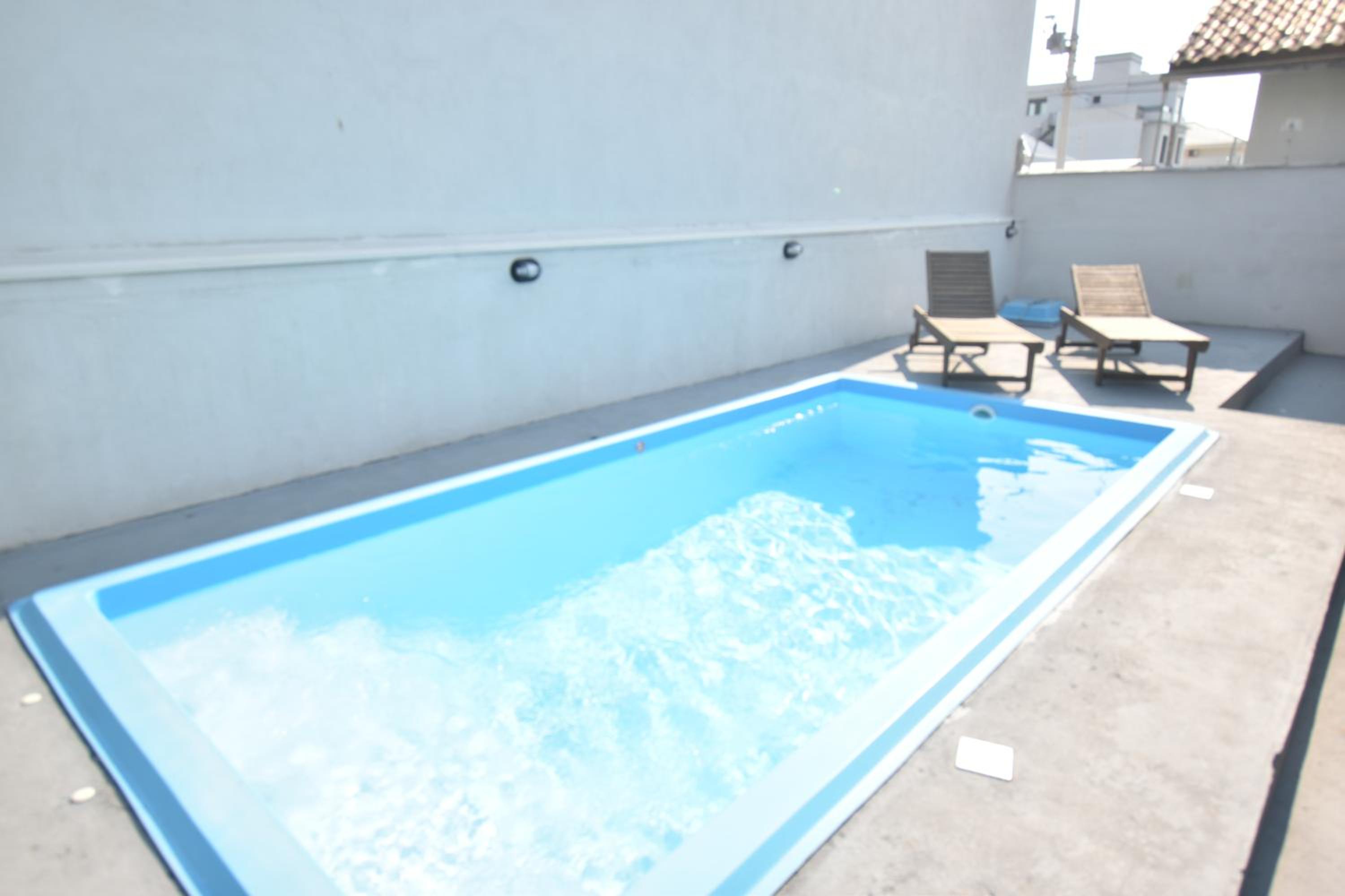Casa Içara - 4 quartos - piscina