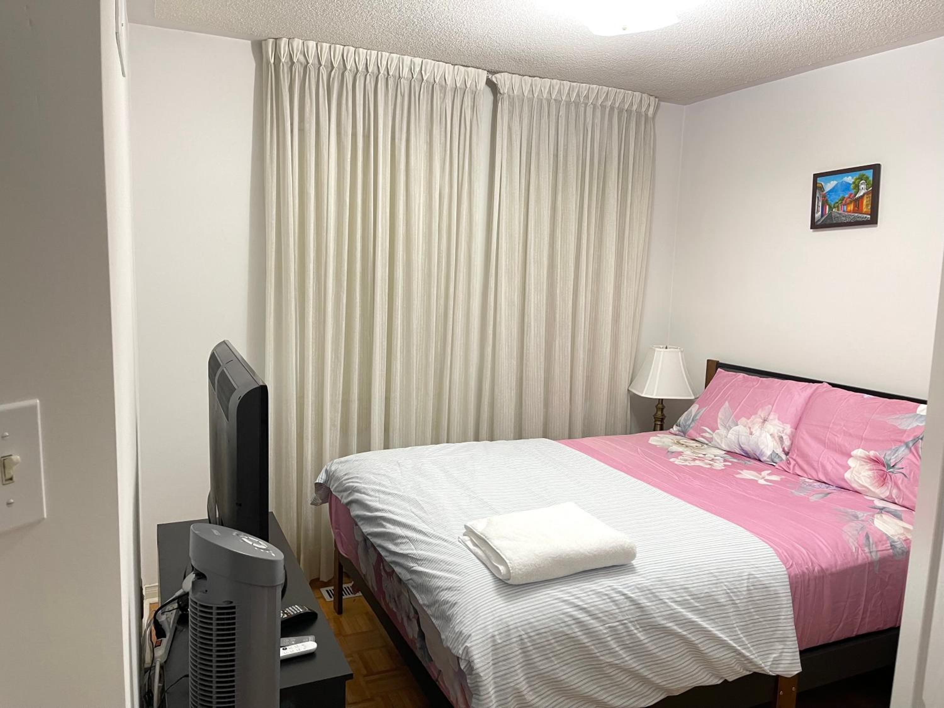 Cozy Private Bedrooms in Vaughan