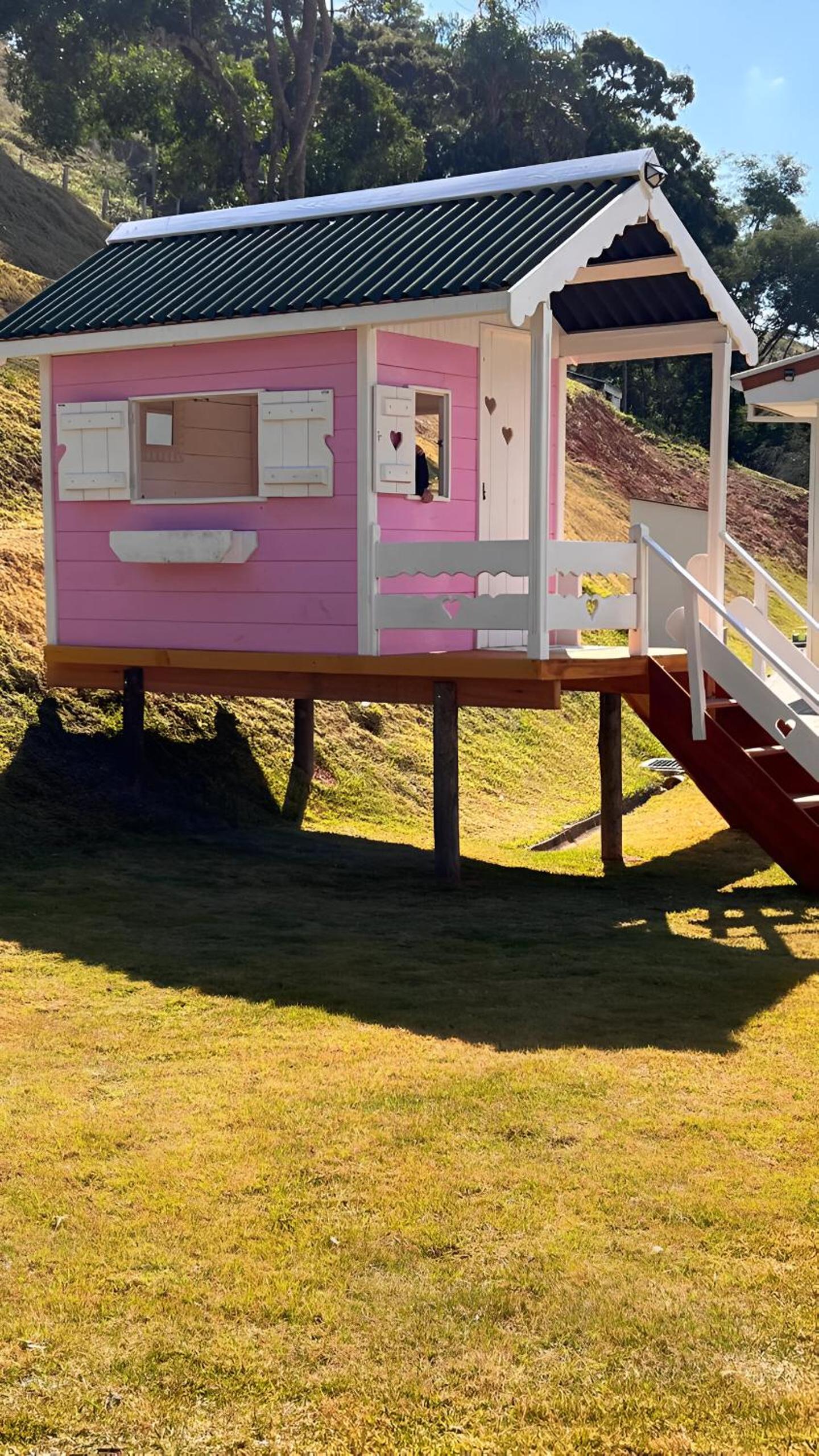 Casa com Conforto, Tranquilidade em Meio à Natureza