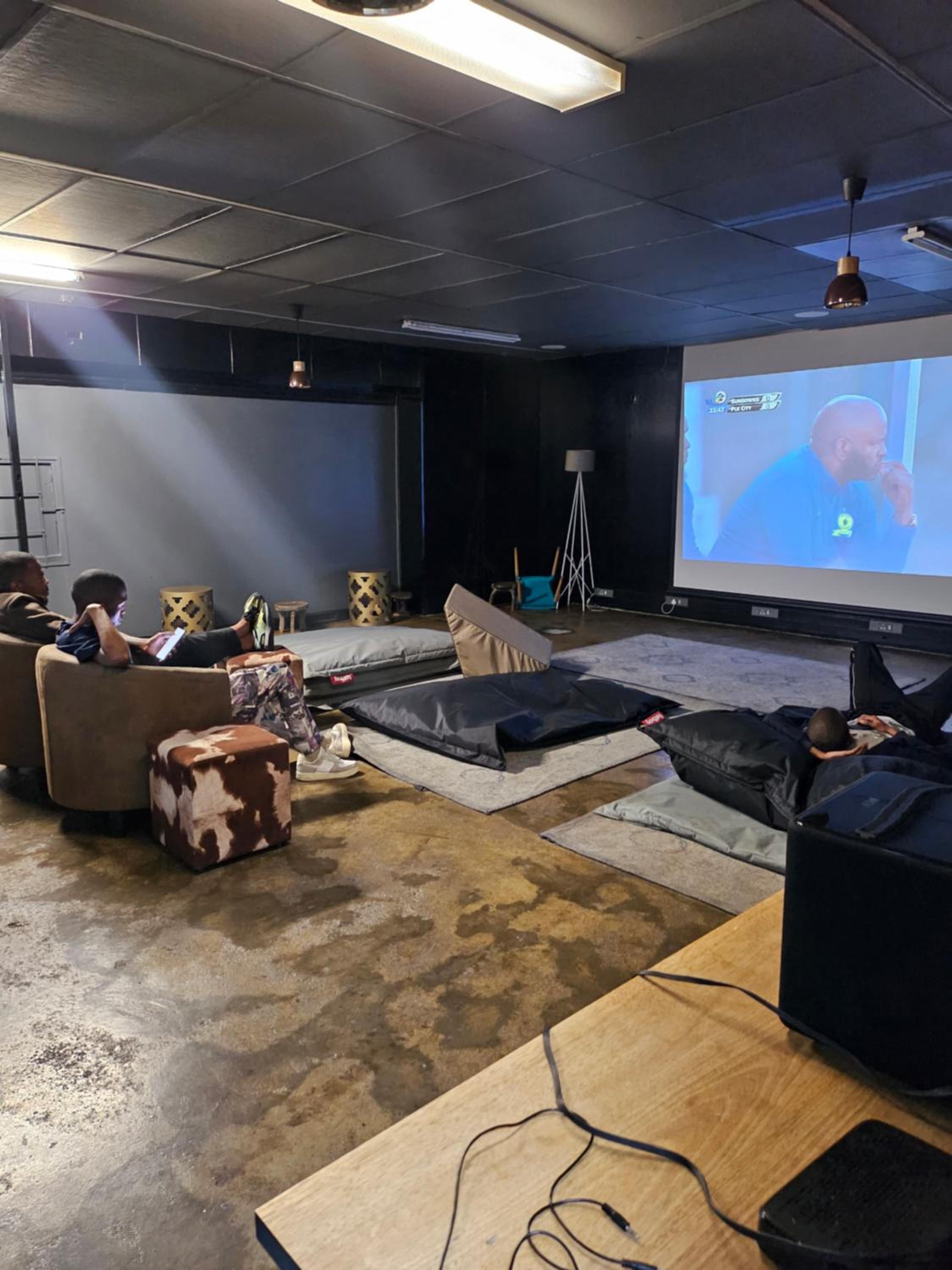 lounge