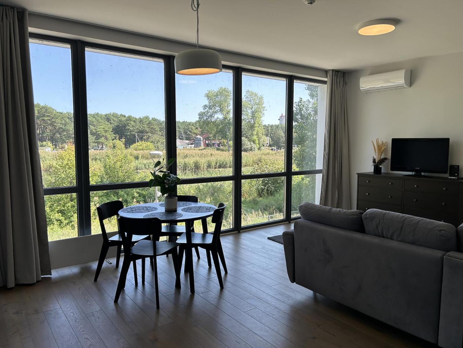 1-Bedroom Apartment by Šventosios vartai