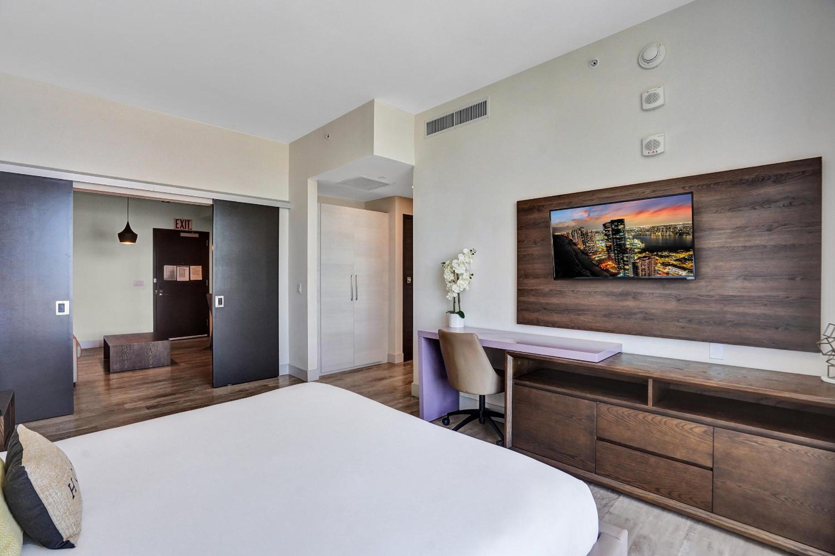 hotel room