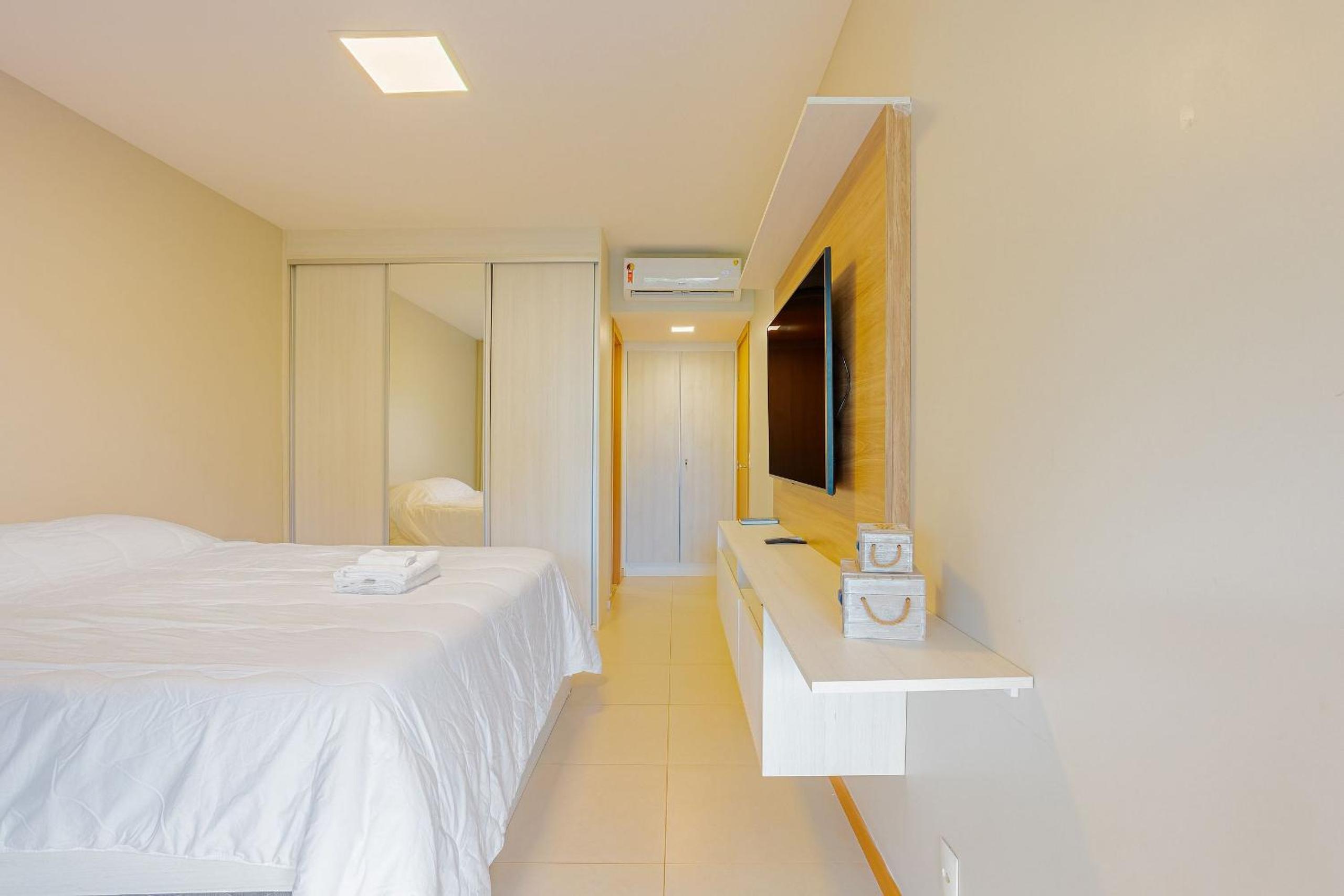 IT85 Maravilhoso Apartamento Duplex 3 Suítes, Pé Na Areia, Praia de Itacimirim - Itacimirim