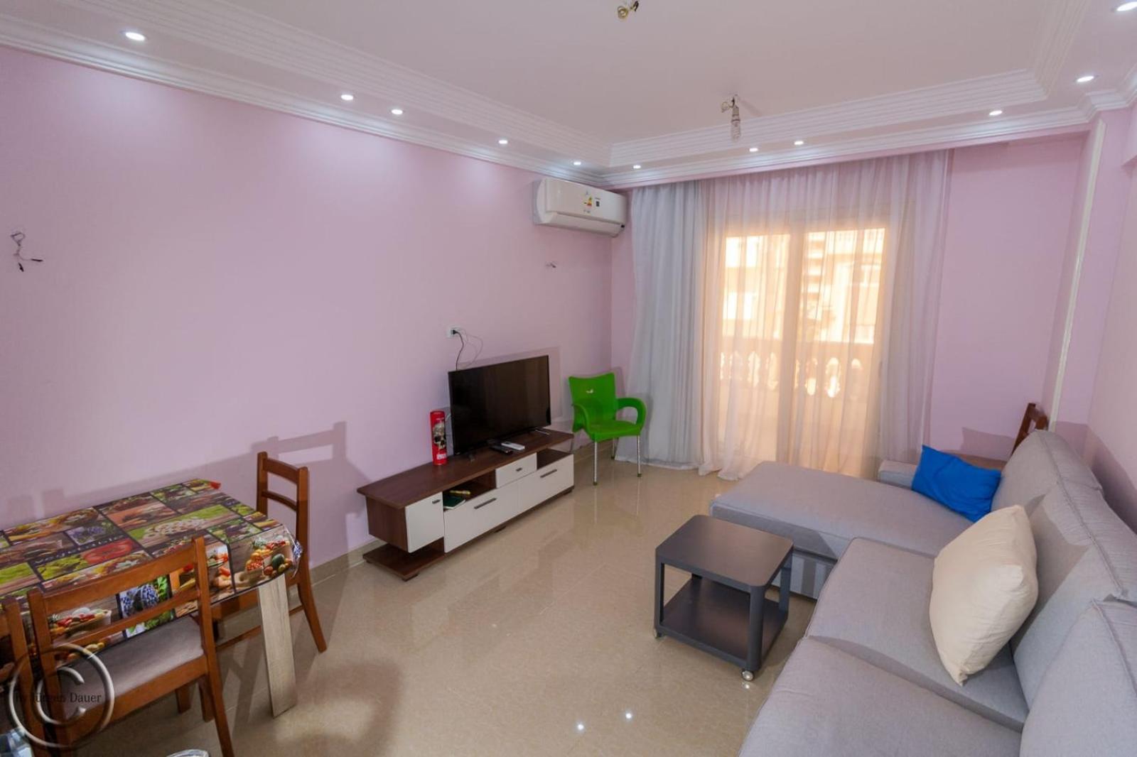Hurghada Apartment Tourist