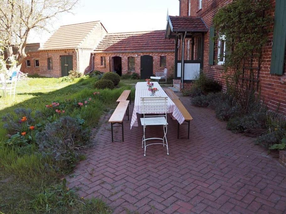 Storchenhaus Abbendorf - mit Badestelle im Dorf