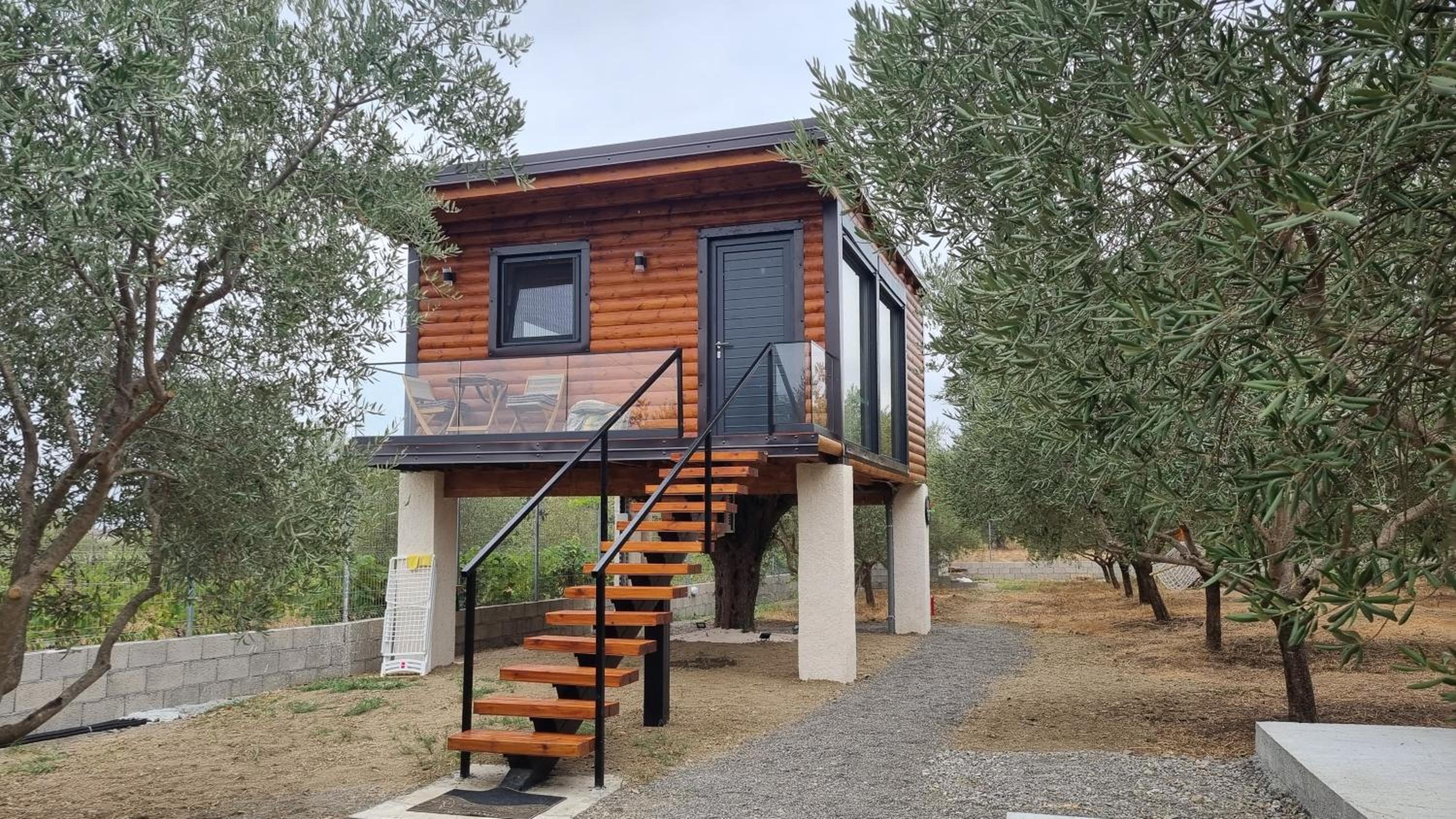 Kallmeti Treetop Suite