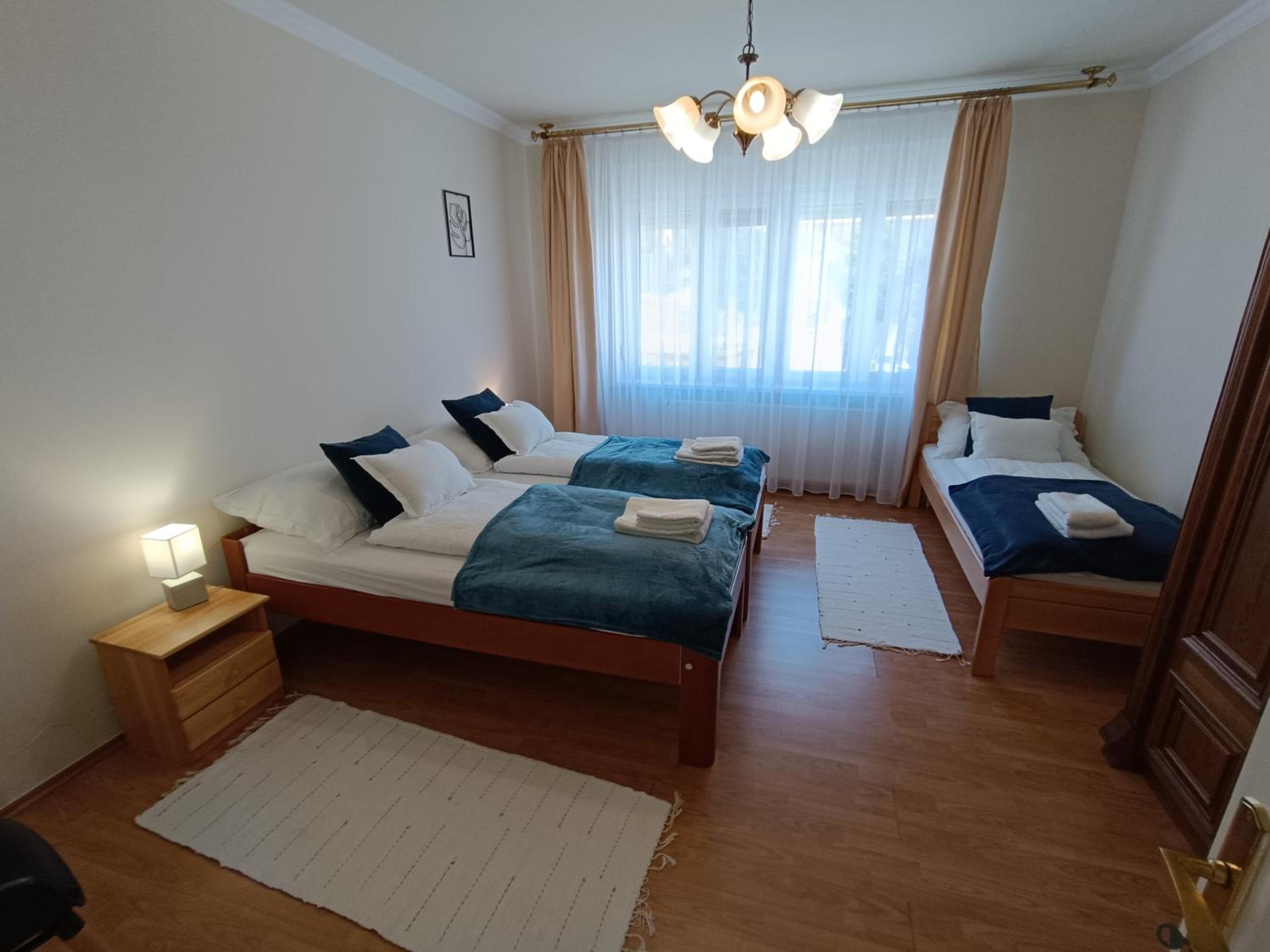Várnegyed Apartman