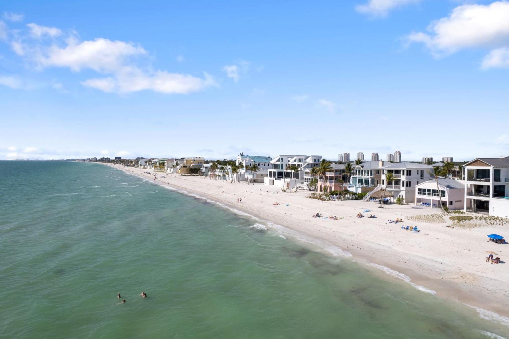 Seabreeze, The perfect tropical family vacation home getaway view 3