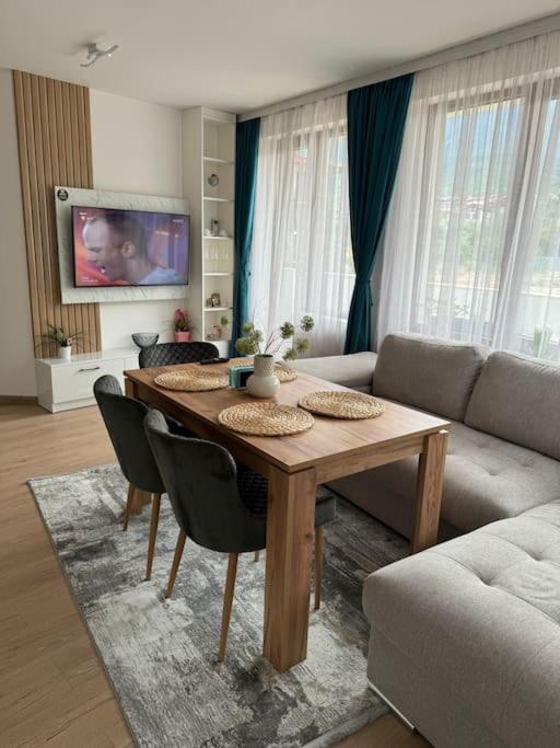 Bansko Vacations - Anna Lux - Property Image 1