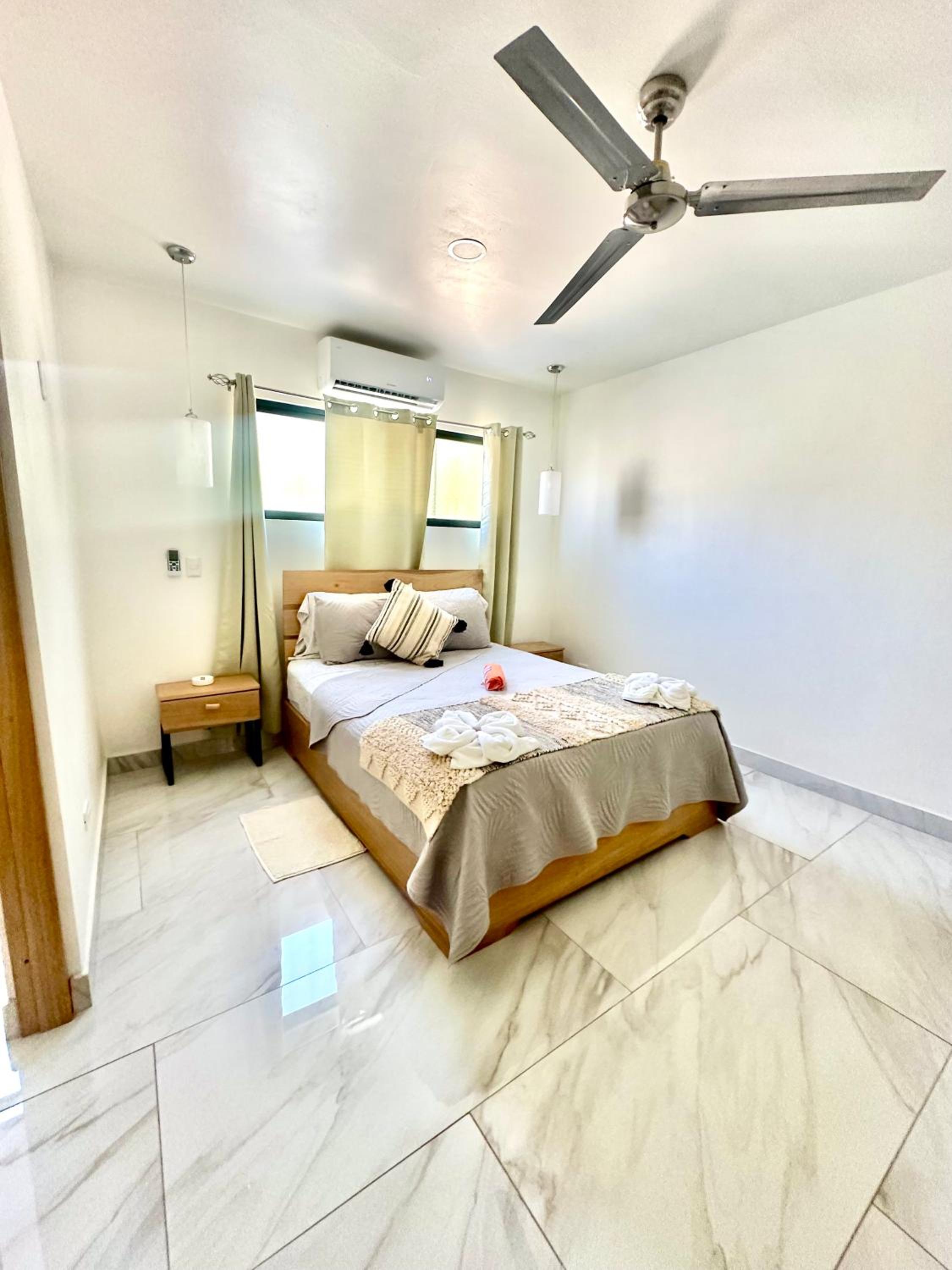 Dos Mangos Vacation Rentals