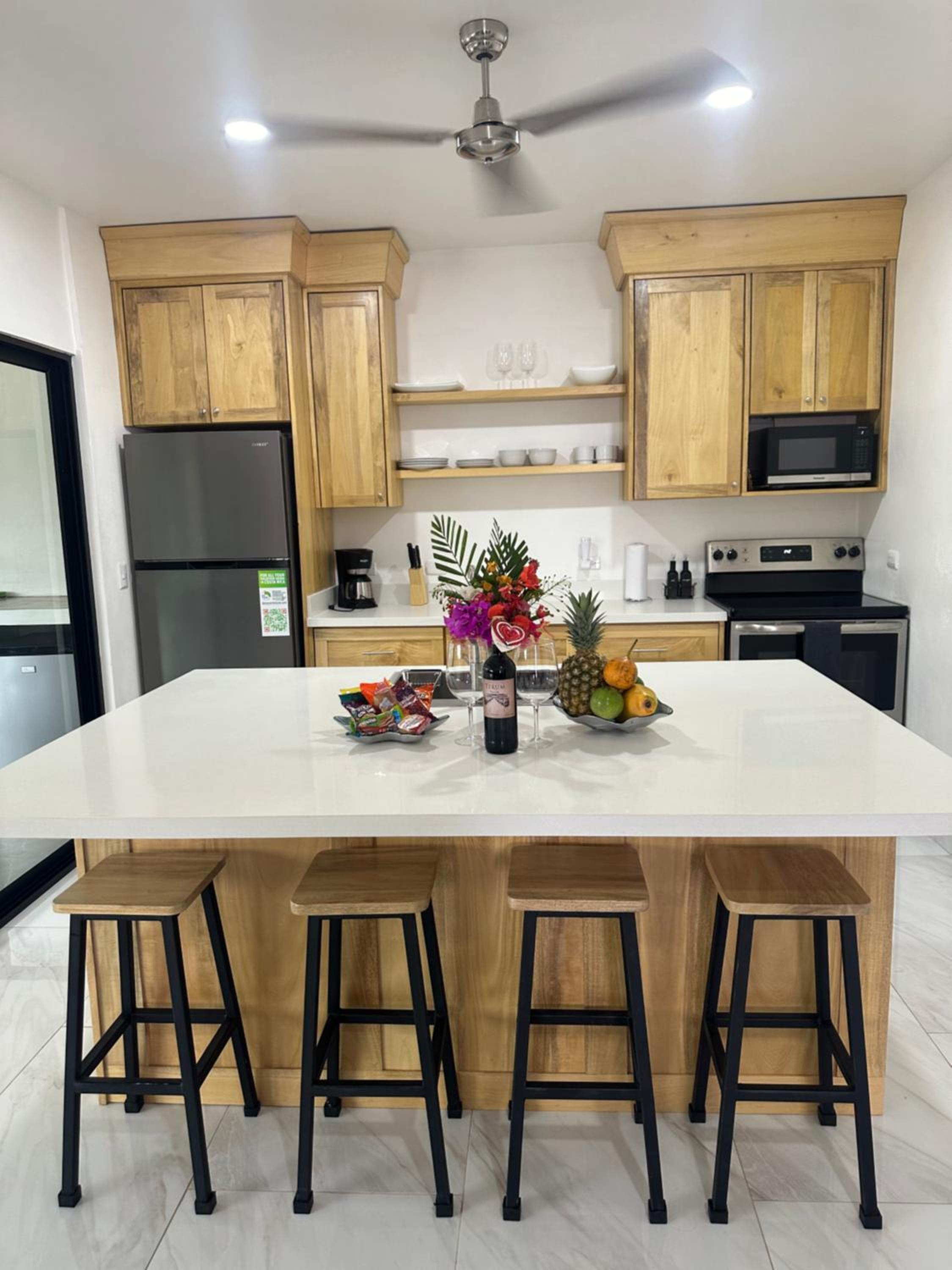 Dos Mangos Vacation Rentals