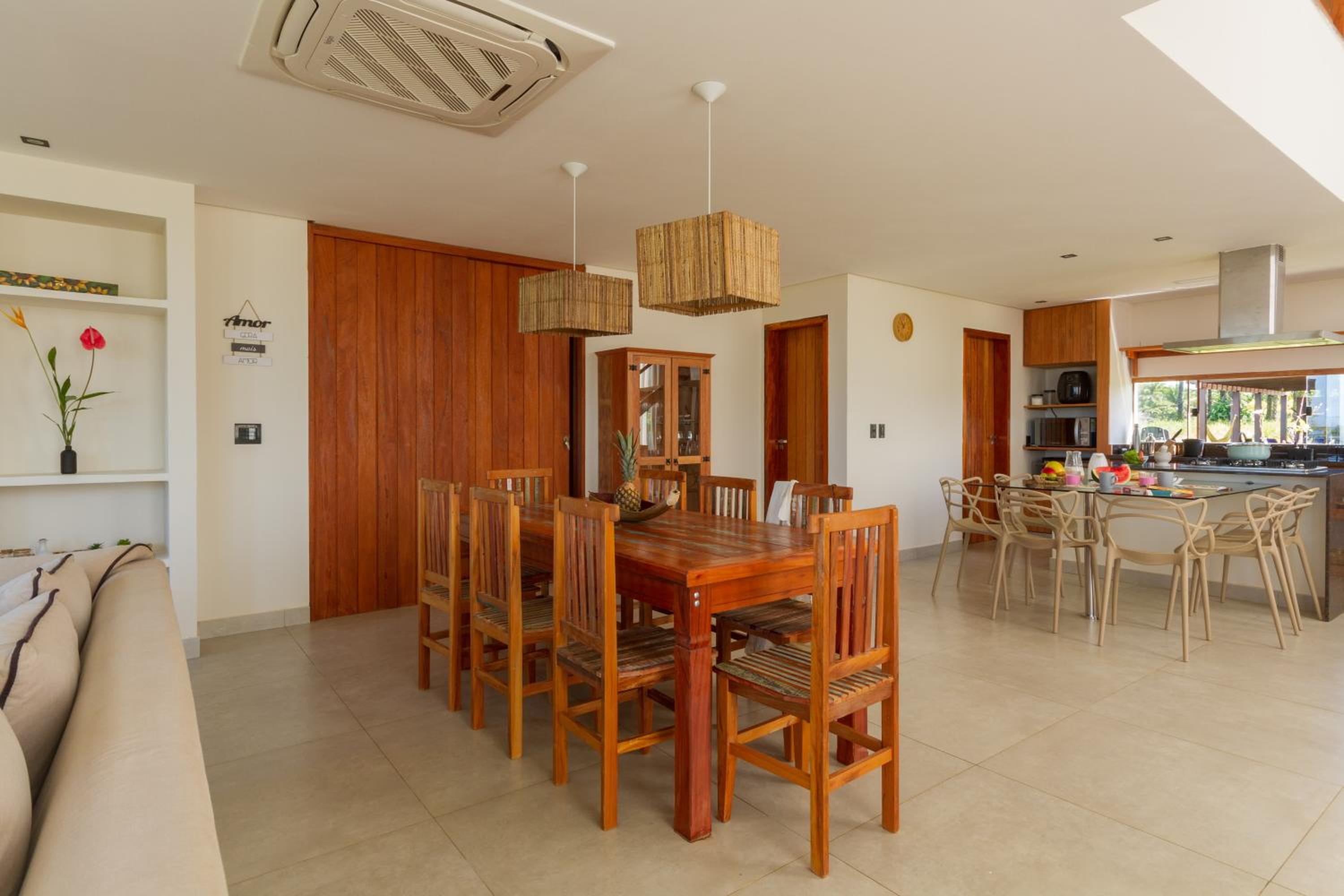Casa condominio vista mar 03 min Praia Resende