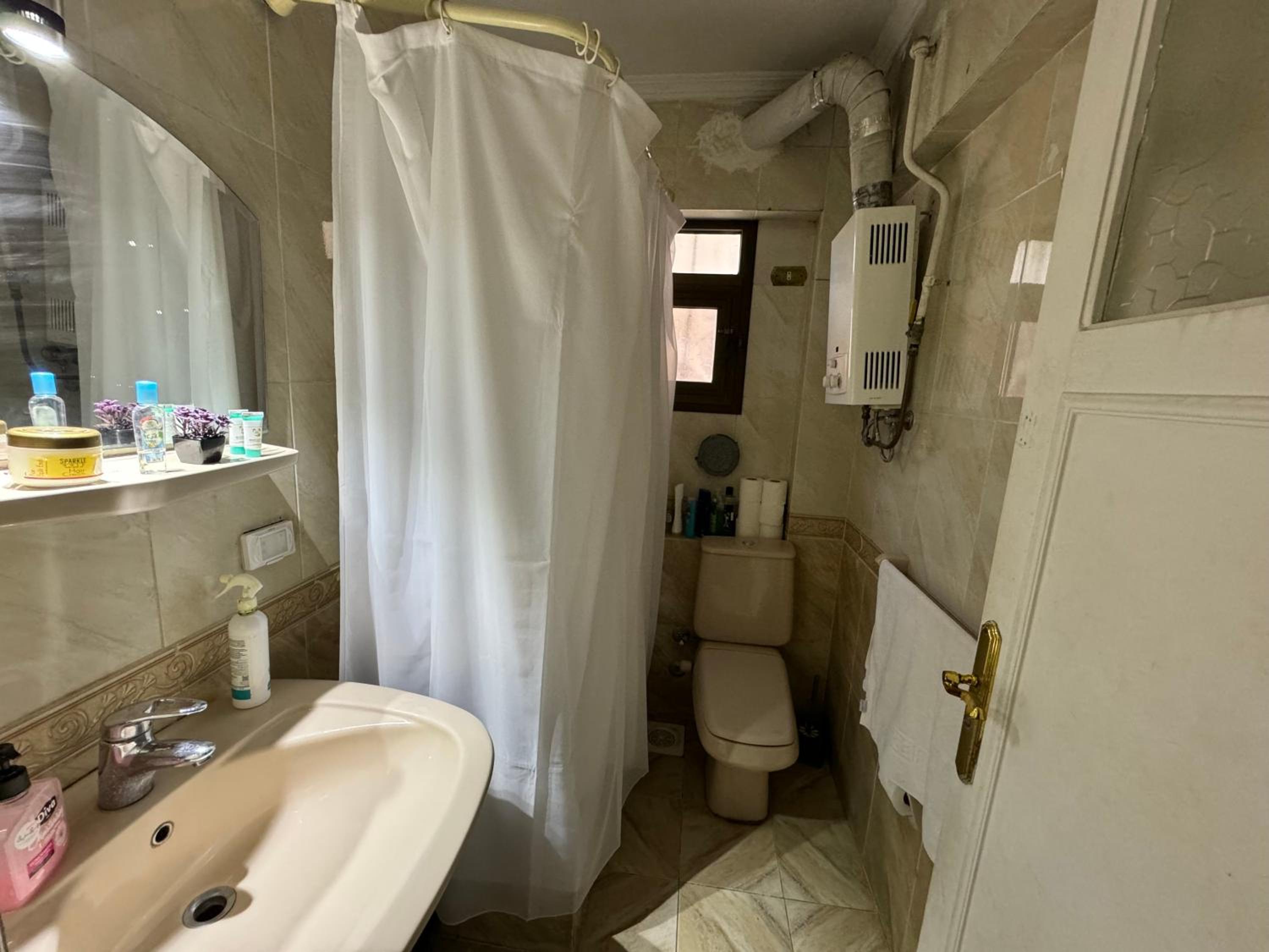 Alexandria Downtown Apartment