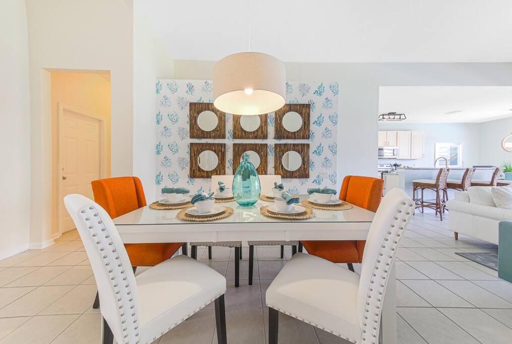 Casa Del Sol - 5 bed 5 bath Windsor Hills resort home 3 miles from Disney