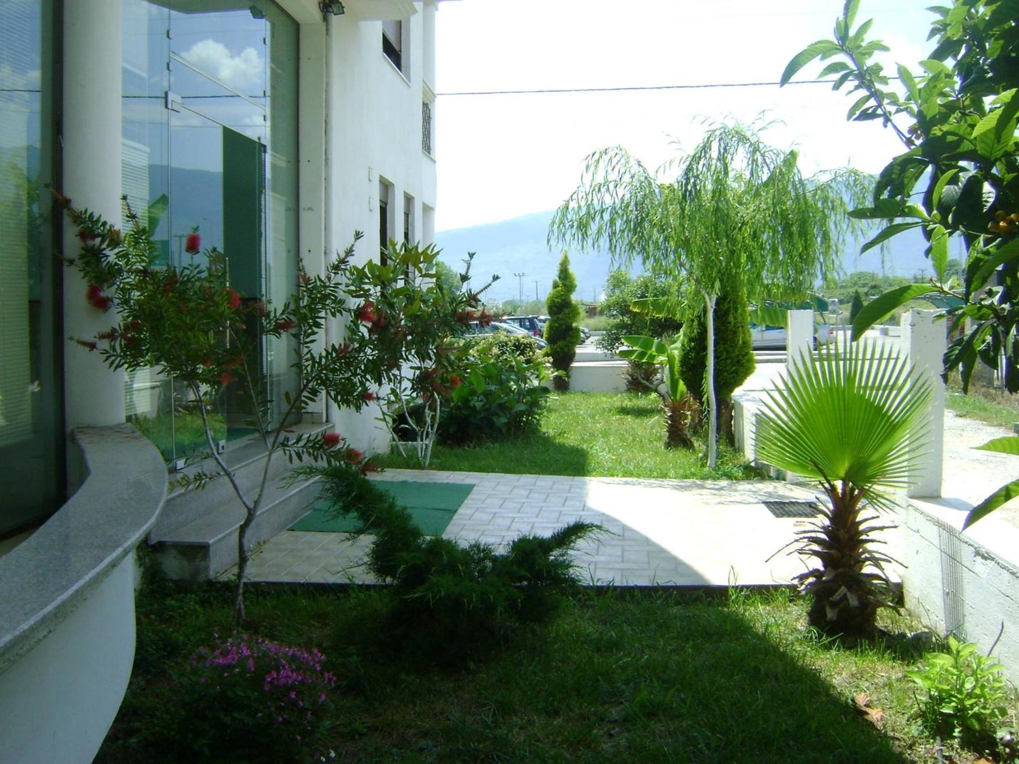 Apartmani Karalias