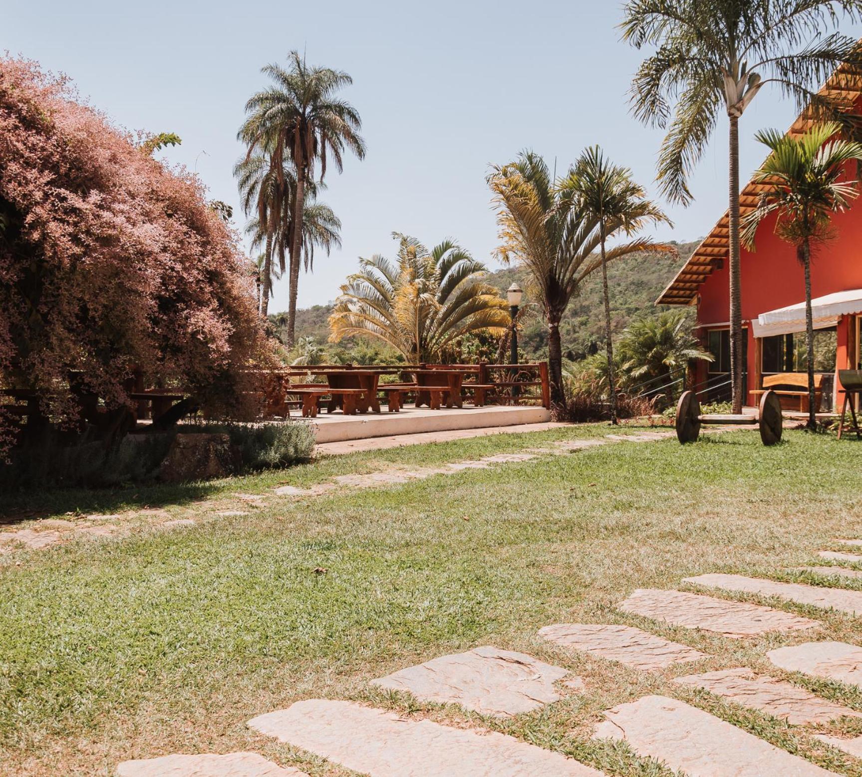 Terras Verdes Hospedagem - Ipê Rosa