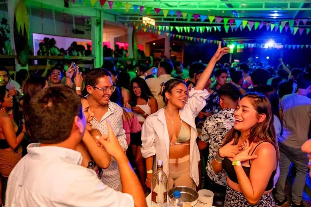 PUPUKEA HOUSE Mancora
