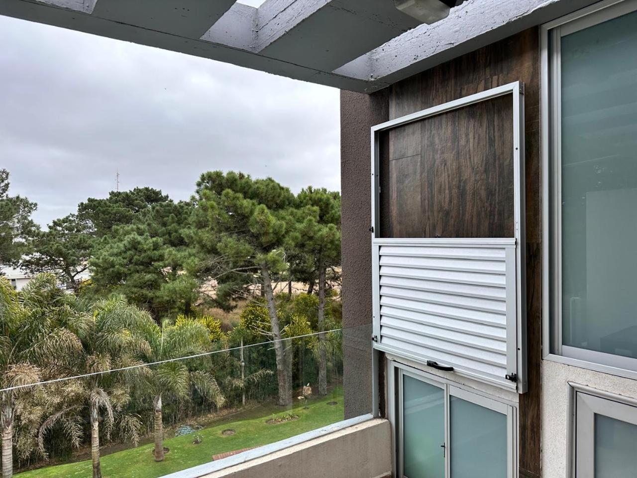 Departamento con vista a la piscina