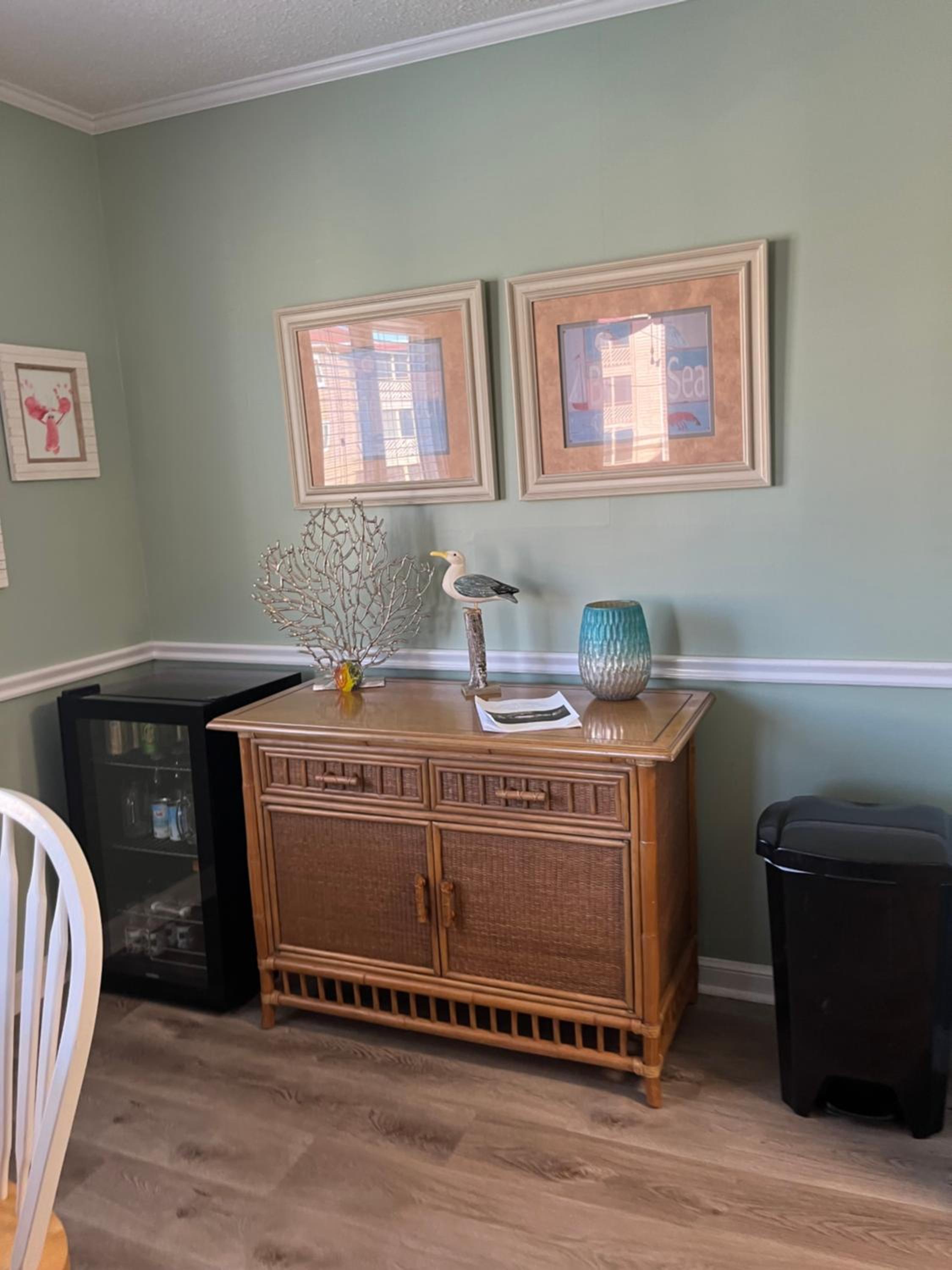 Cherry Grove condo just steps from the ocean view 3