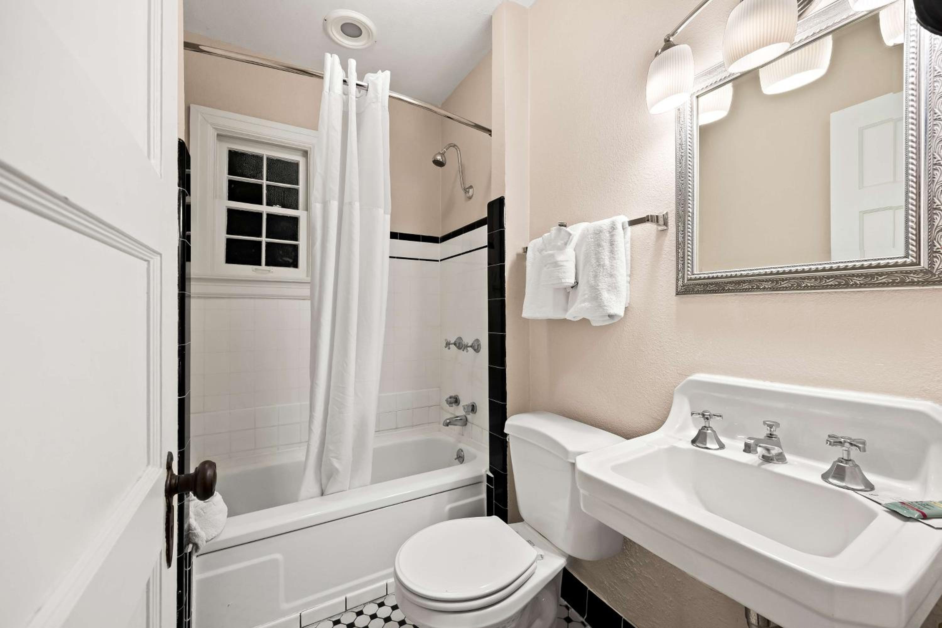 Best Western Route 66 Rail Haven