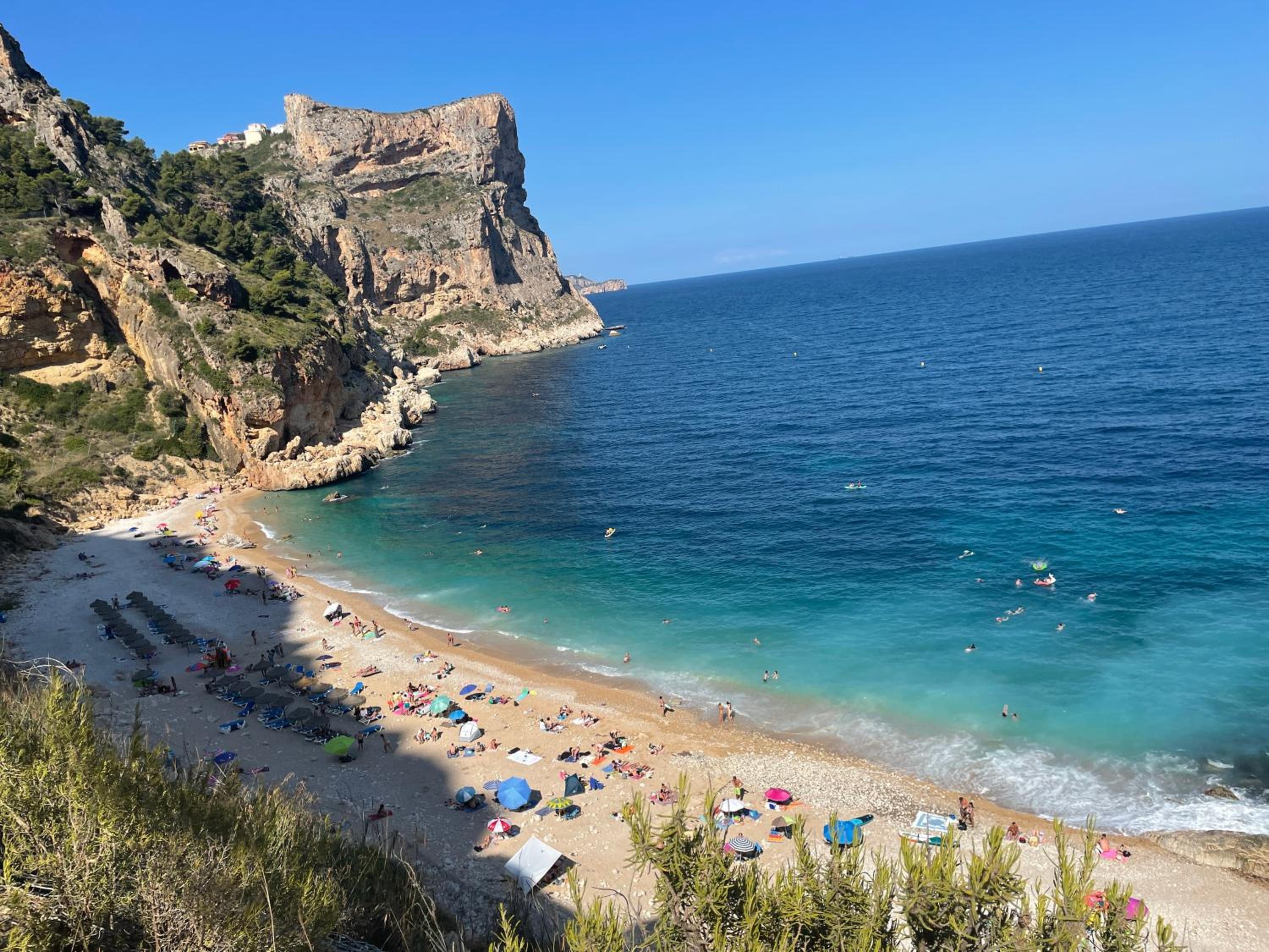 Montecala 3-bedroom apartment with spectacular views and pools