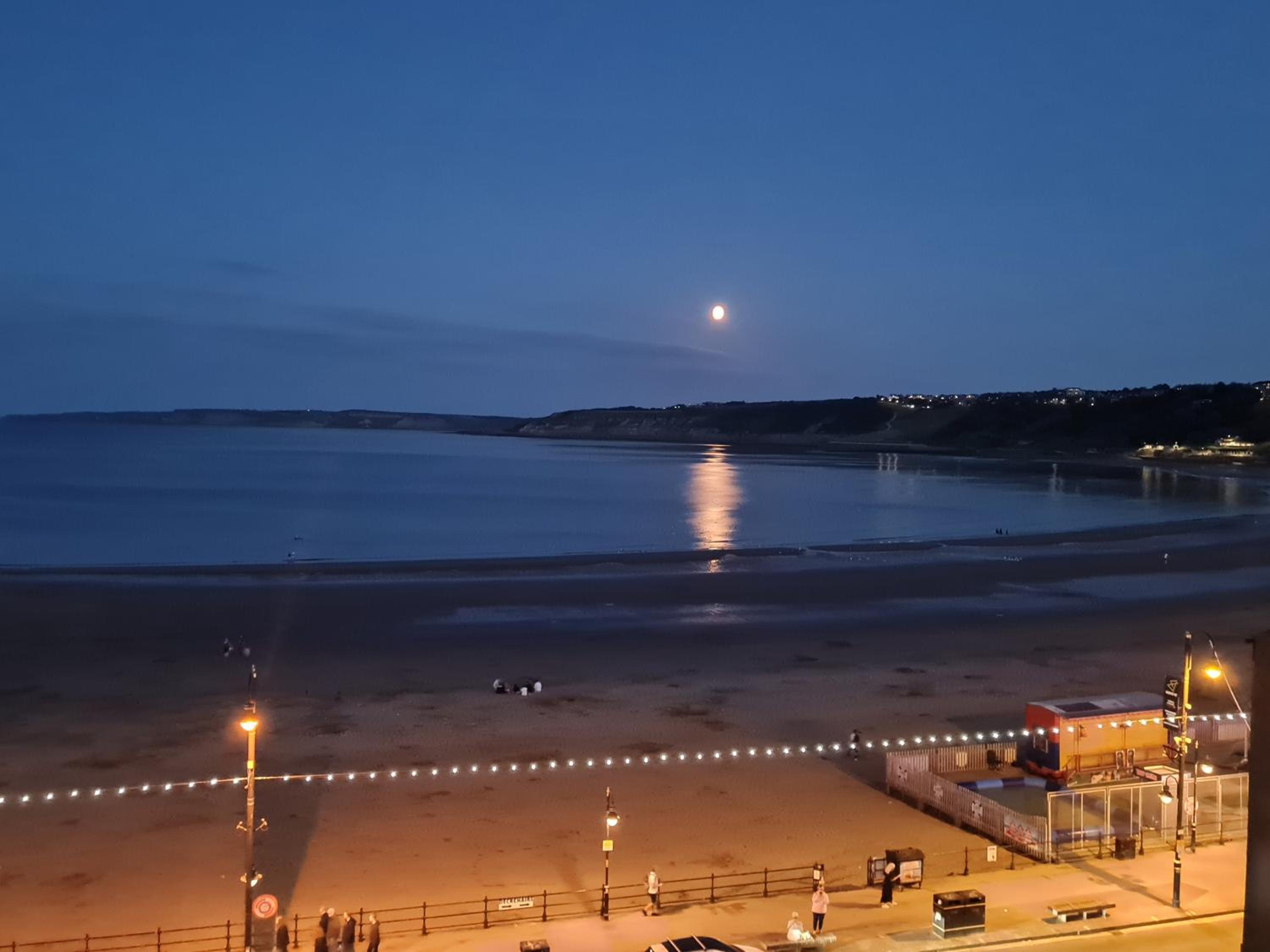 Yorkshire Rose - 2 bed apartment sleeps 5 view 2